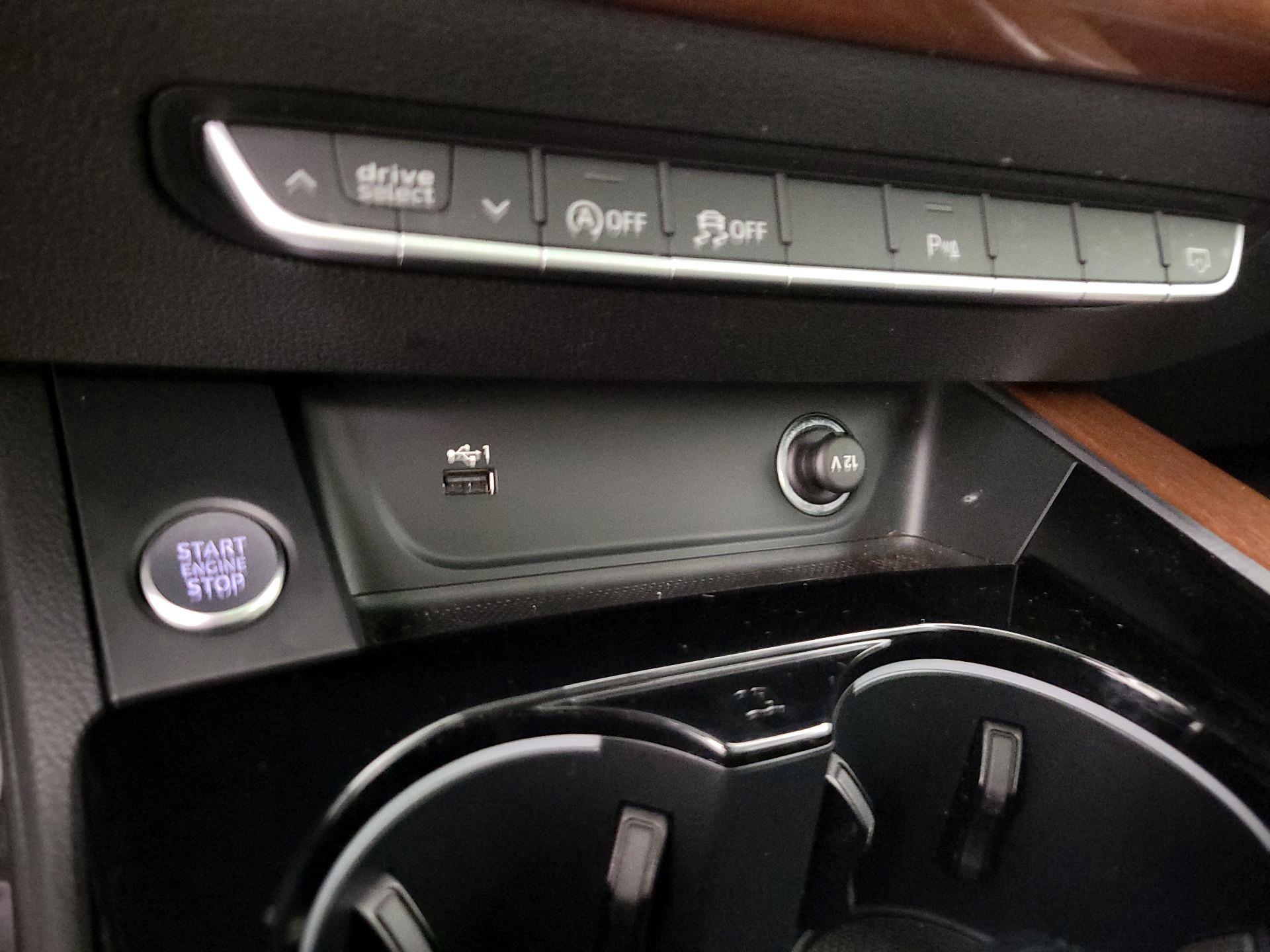 Thumbnail: 2023 Audi A4 - 19