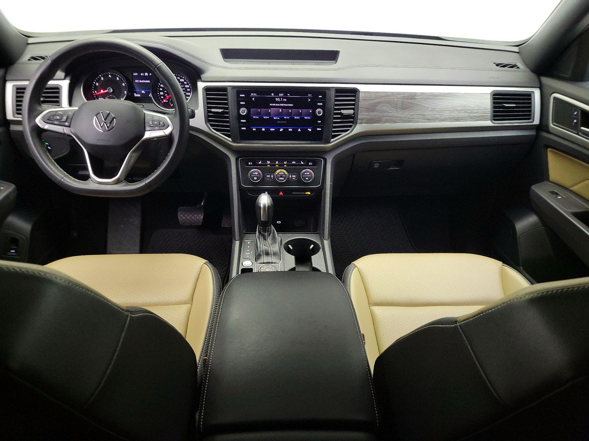 Thumbnail: 2021 Volkswagen Atlas - 9