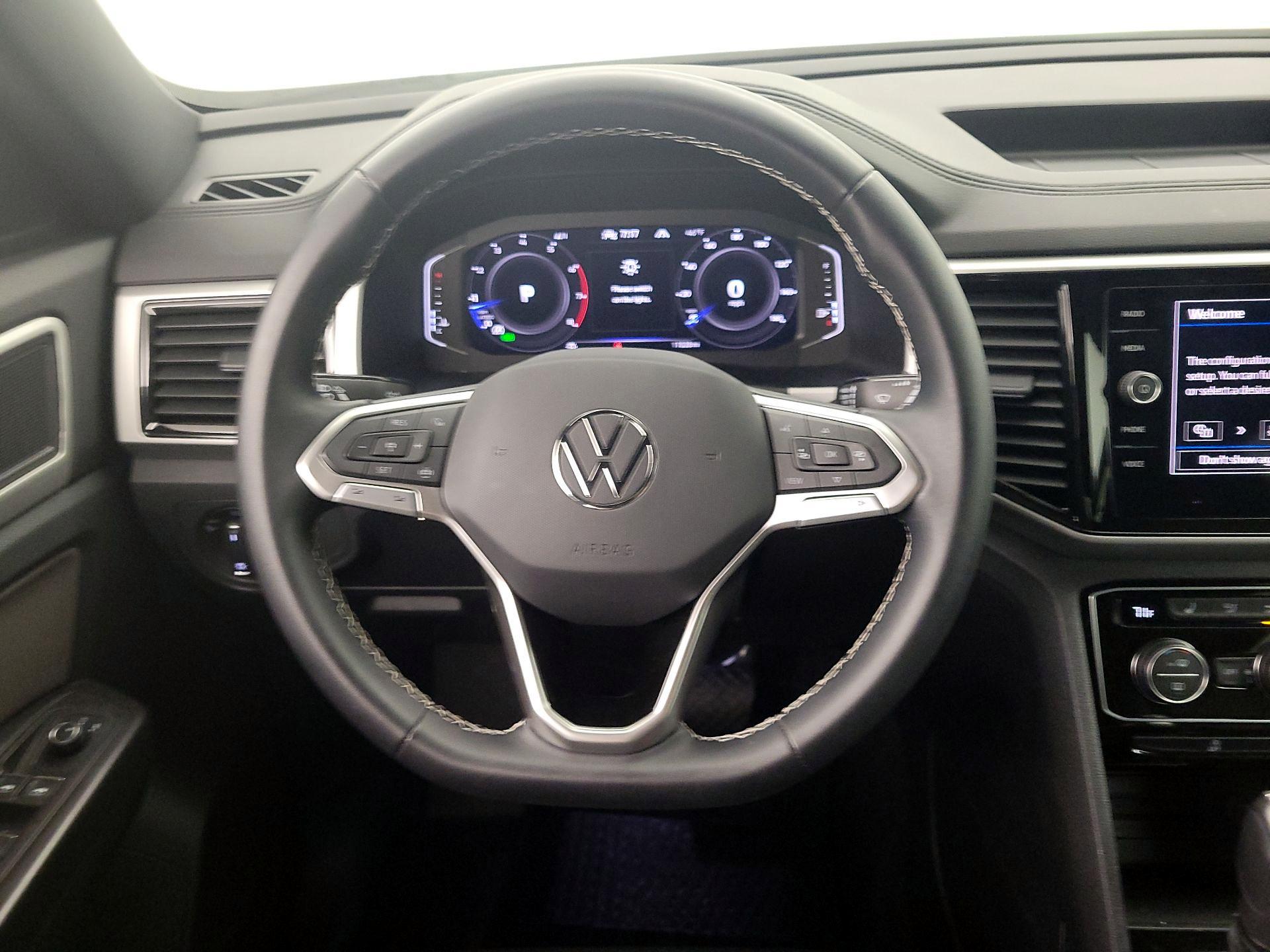 Thumbnail: 2022 Volkswagen Atlas - 10