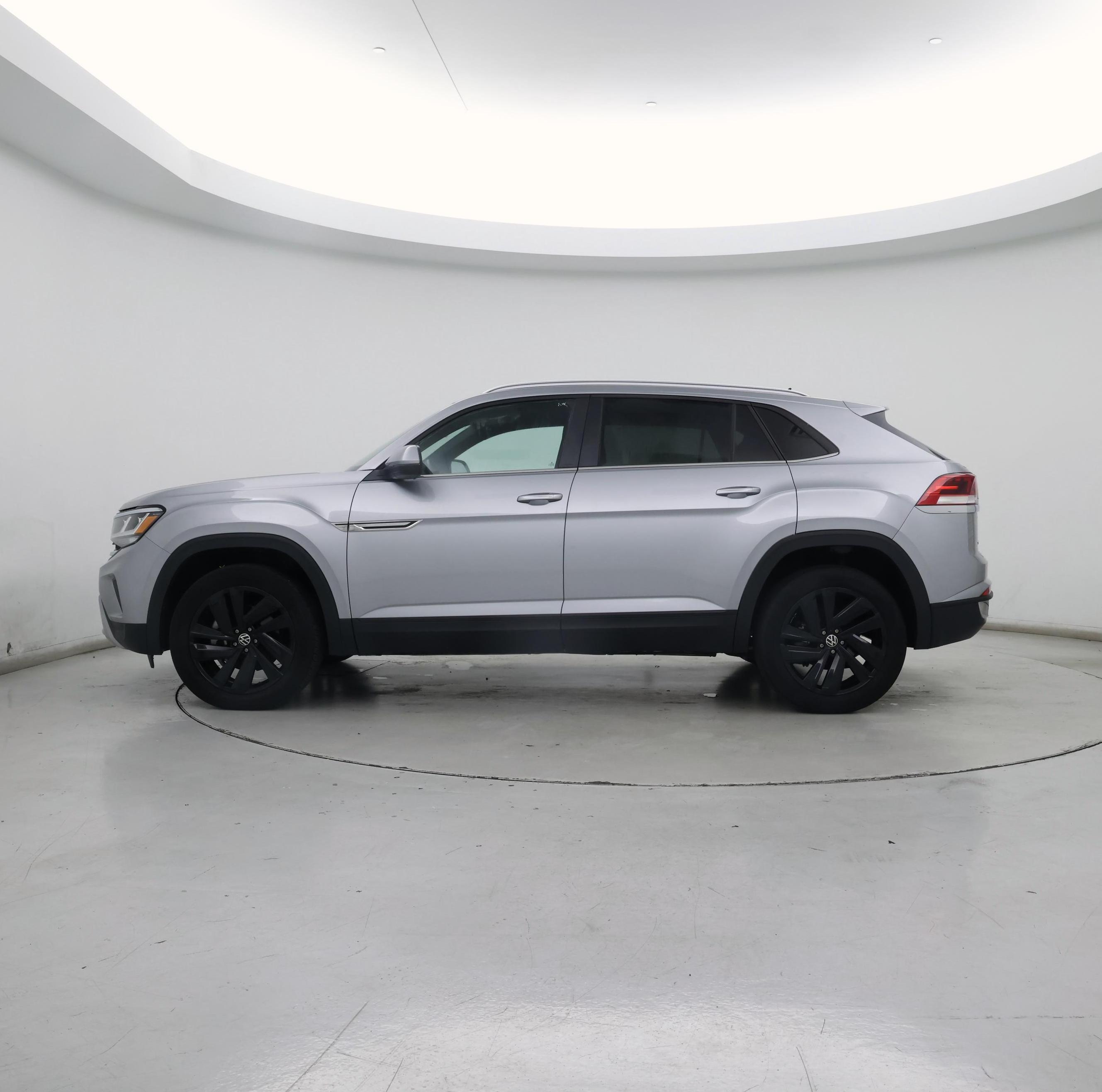 Thumbnail: 2022 Volkswagen Atlas - 3