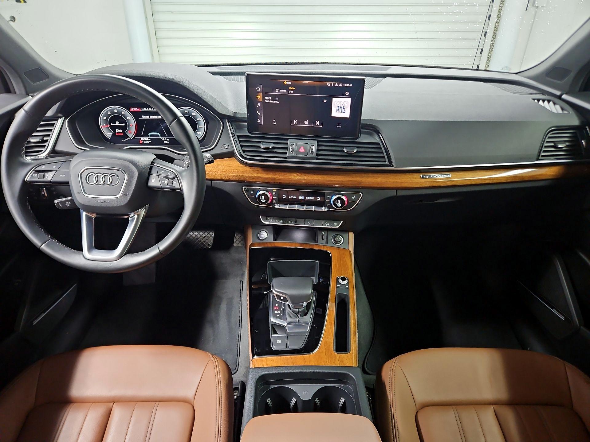 Thumbnail: 2023 Audi Q5 - 9