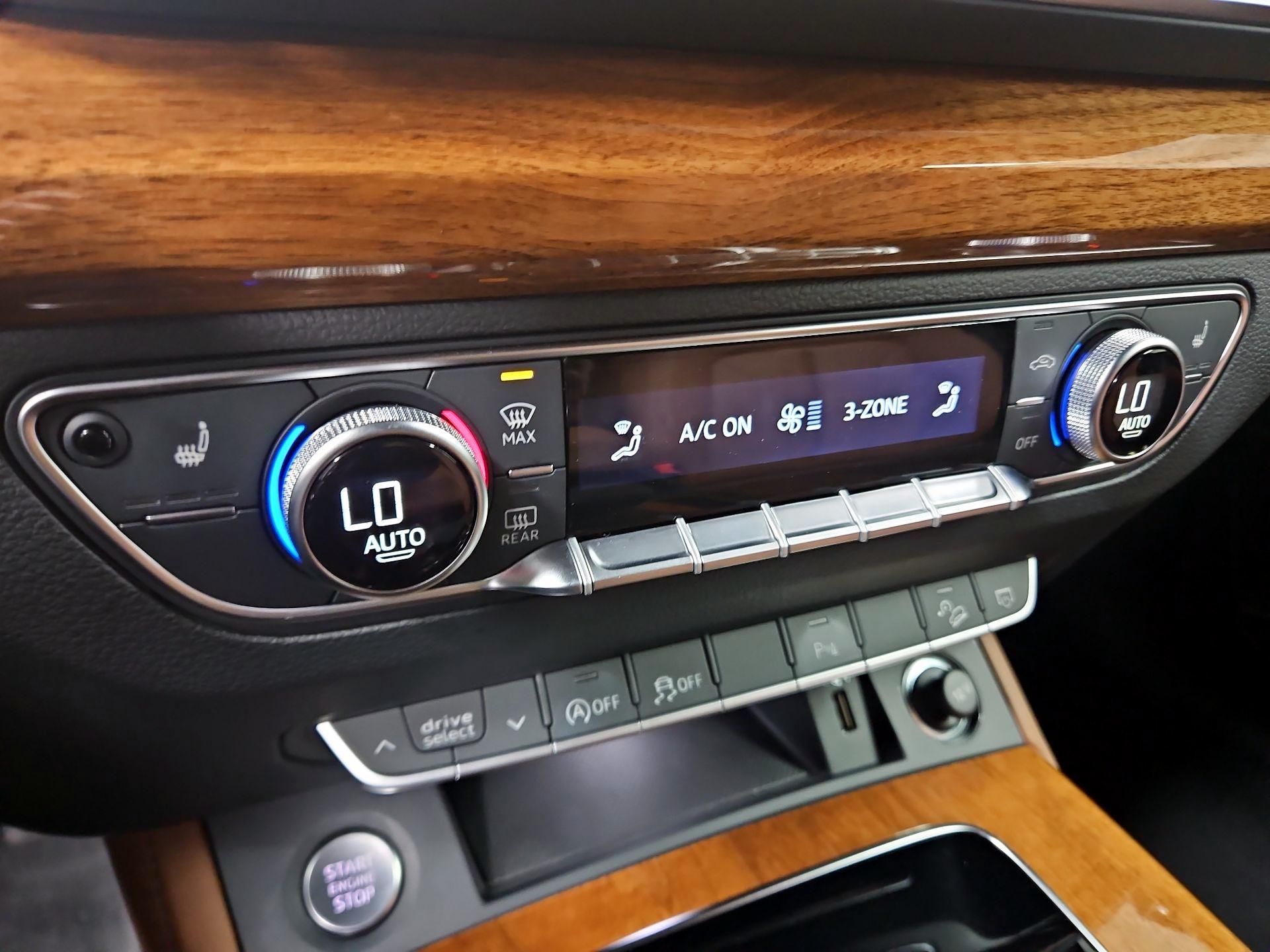 Thumbnail: 2023 Audi Q5 - 17