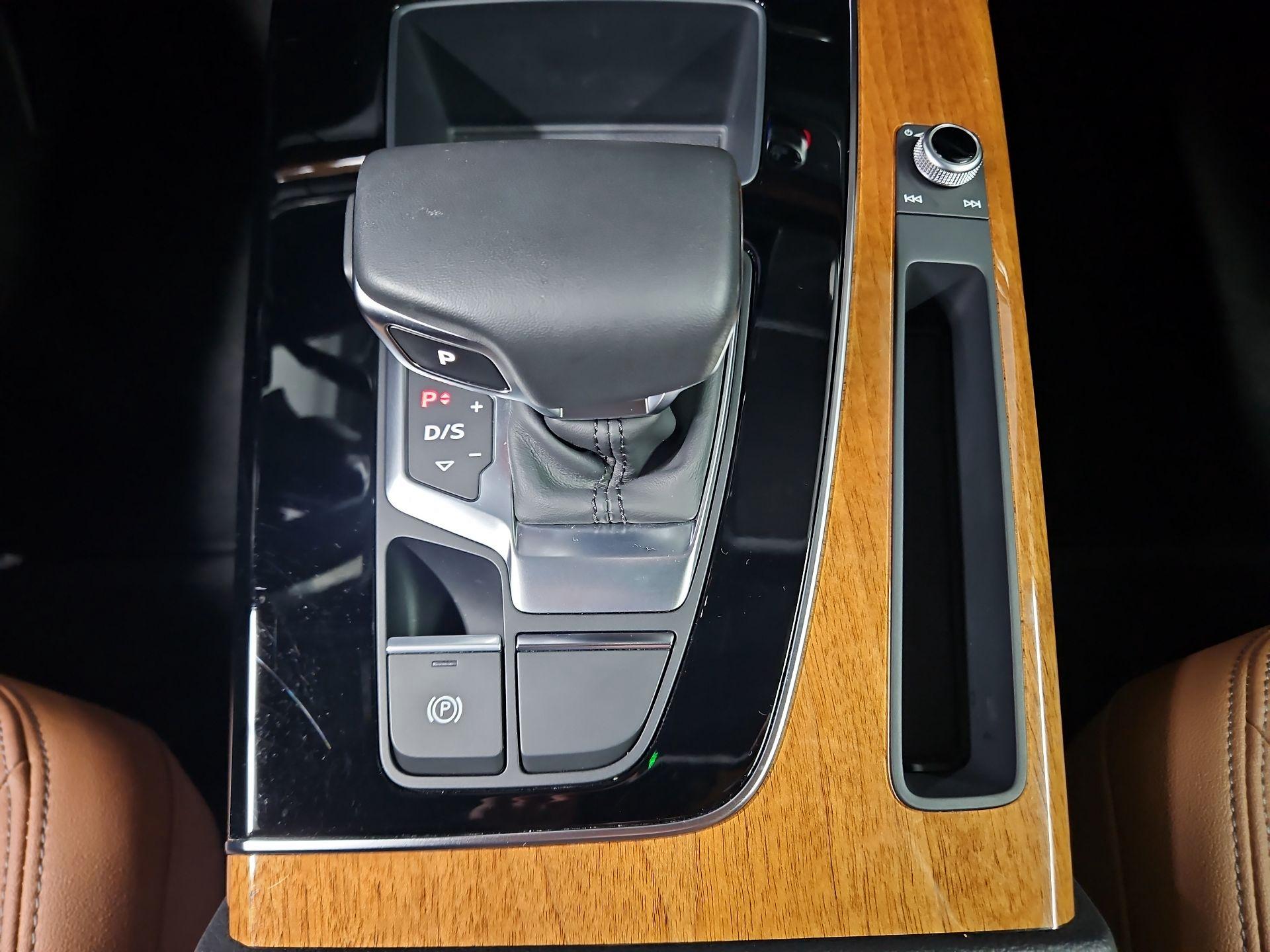 Thumbnail: 2023 Audi Q5 - 18