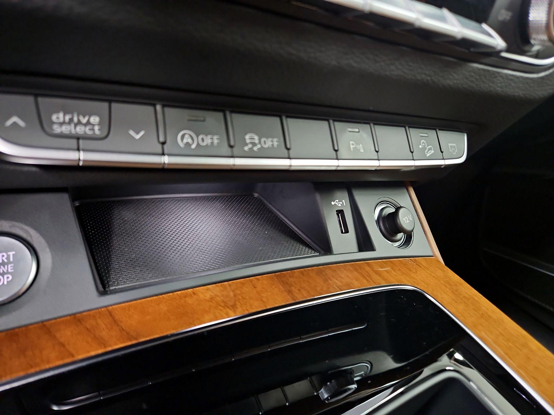 Thumbnail: 2023 Audi Q5 - 19