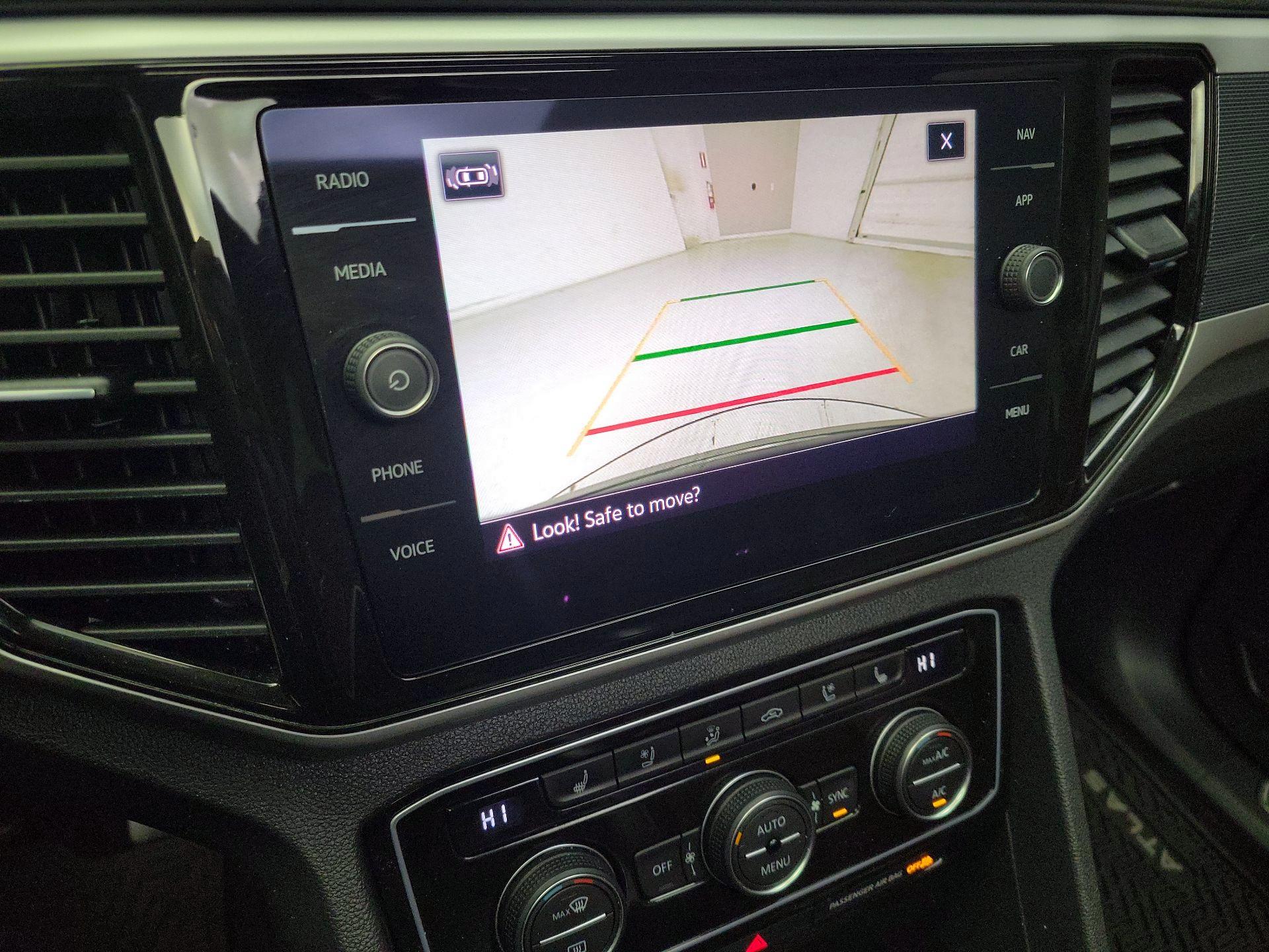 Thumbnail: 2022 Volkswagen Atlas - 15