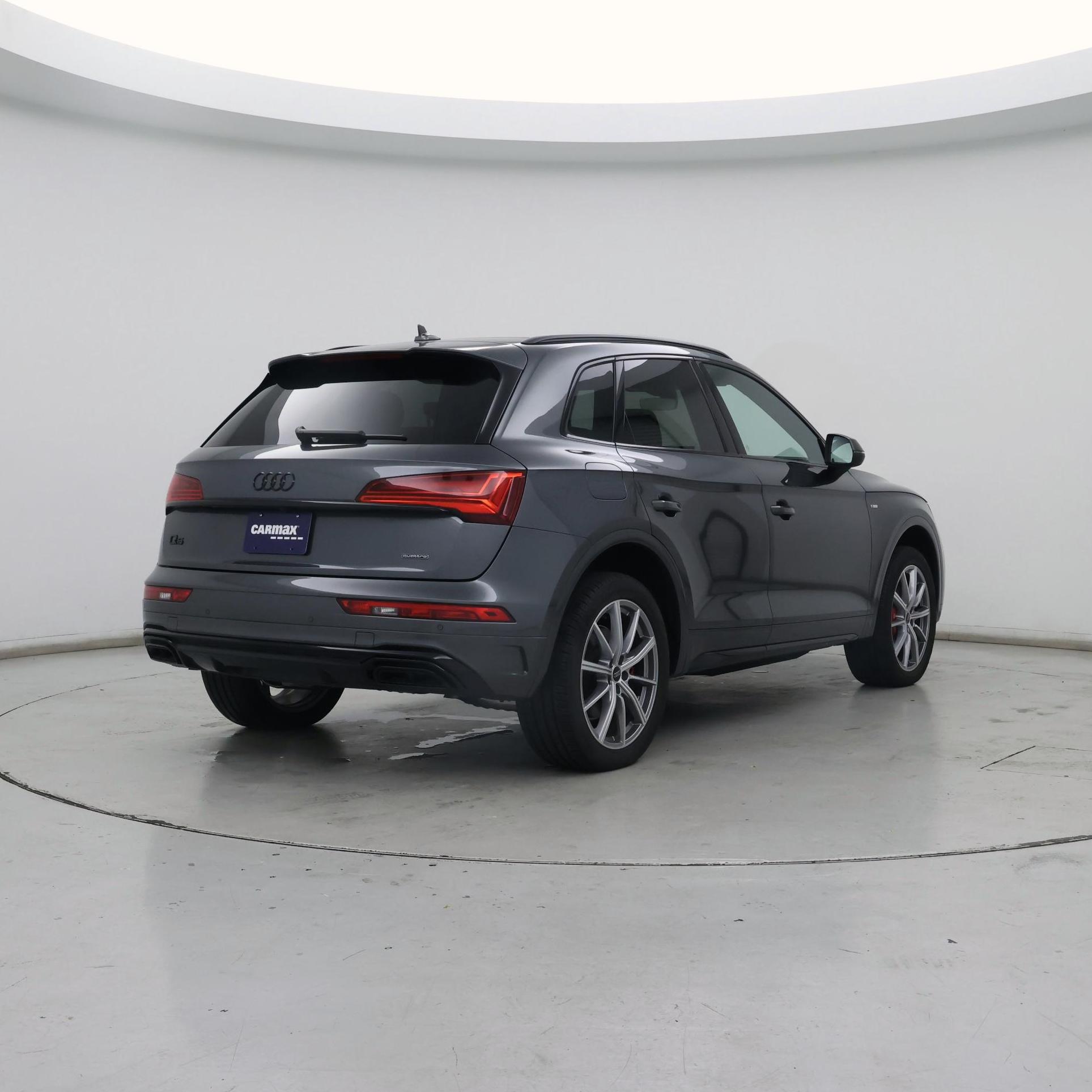 Thumbnail: 2024 Audi Q5 - 8
