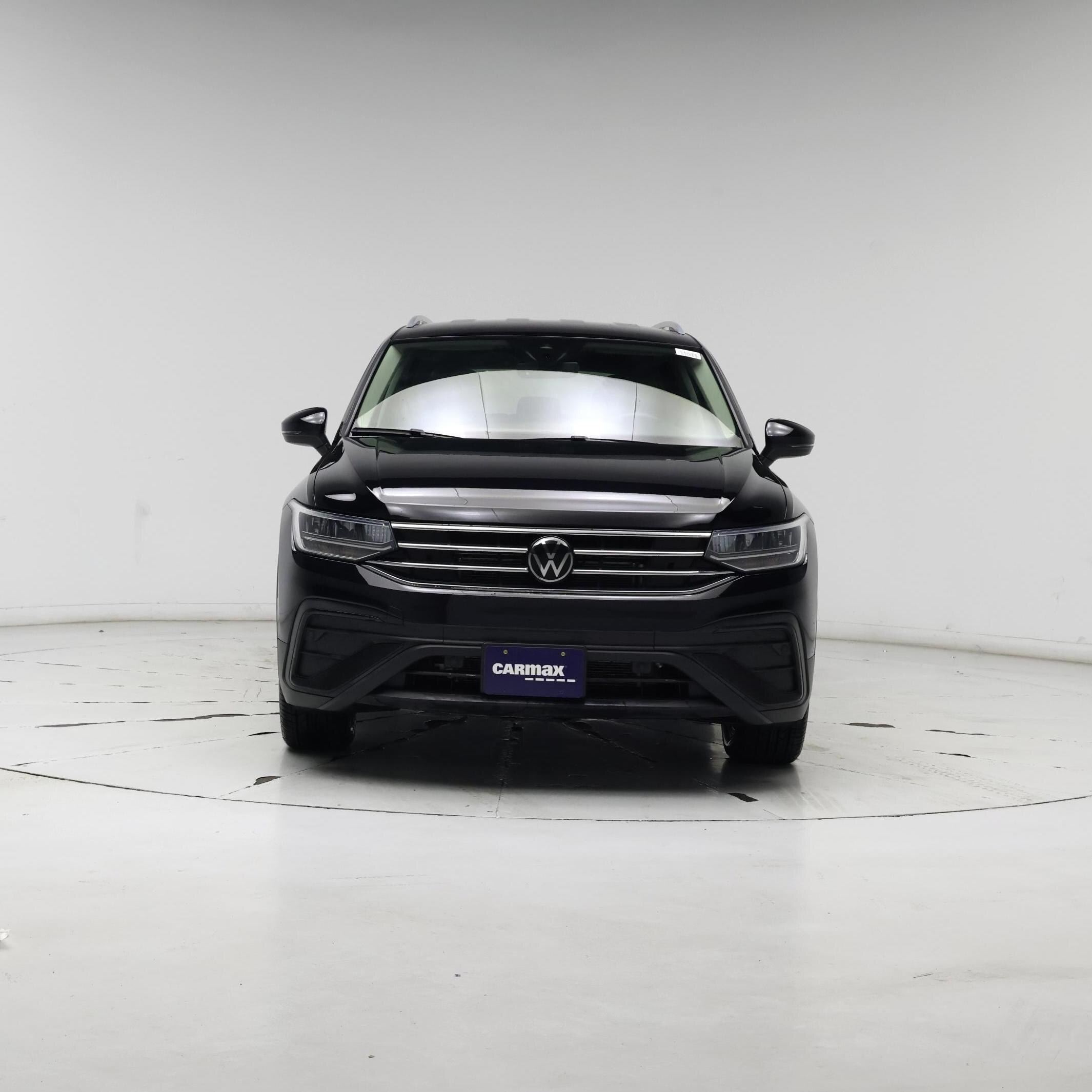 Thumbnail: 2024 Volkswagen Tiguan - 5