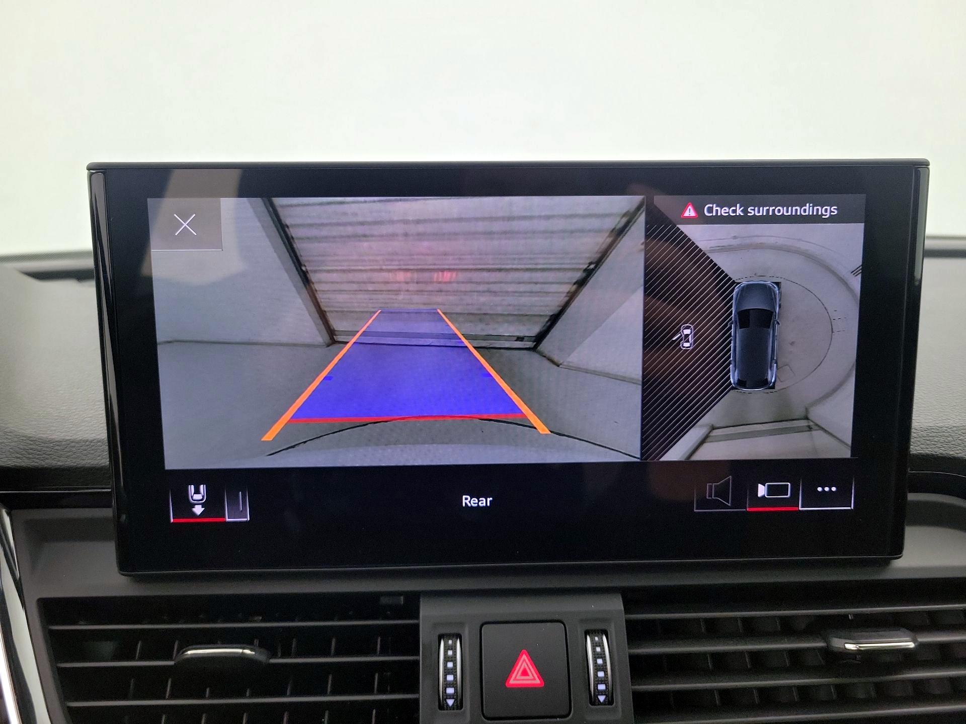 Thumbnail: 2023 Audi Q5 - 15