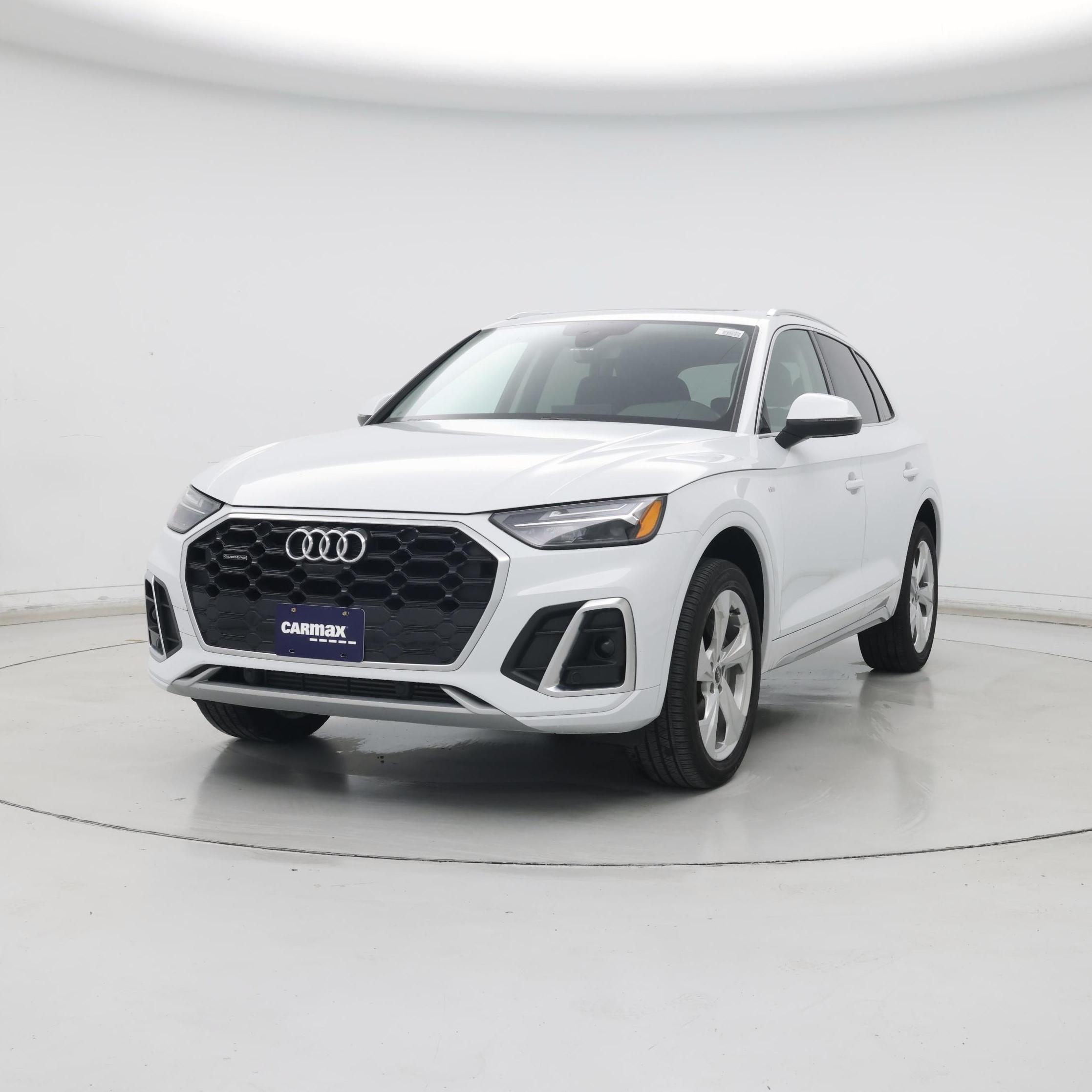 Thumbnail: 2023 Audi Q5 - 4