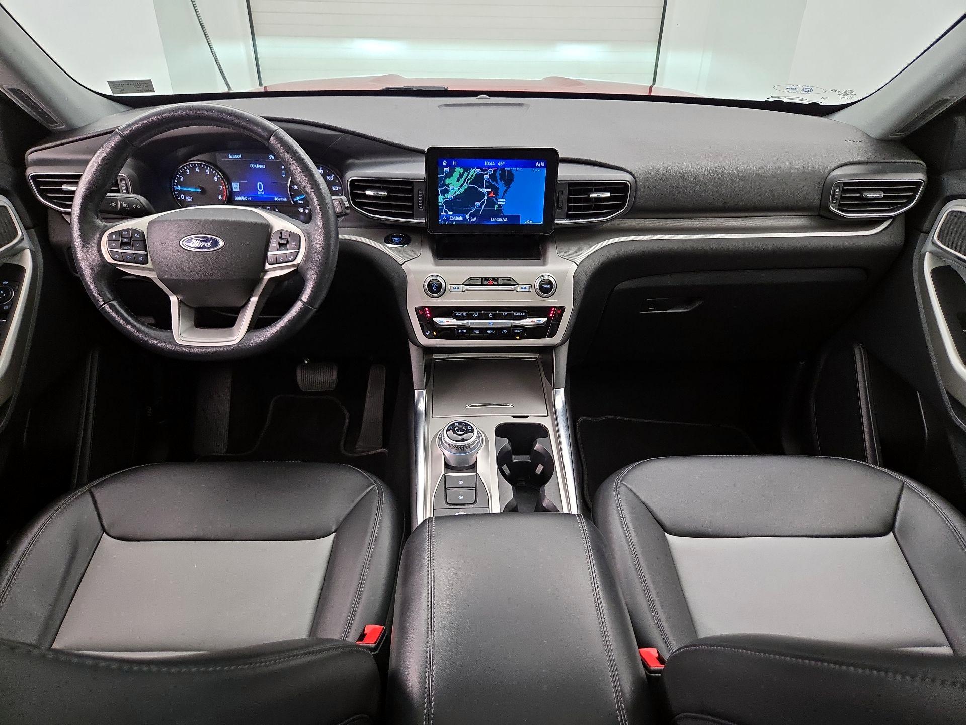 Thumbnail: 2022 Ford Explorer - 9