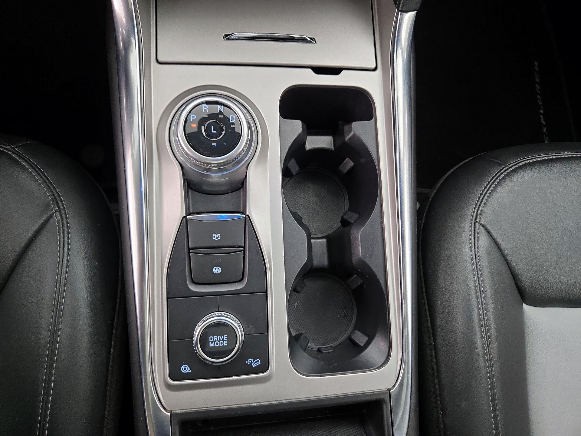 Thumbnail: 2022 Ford Explorer - 18