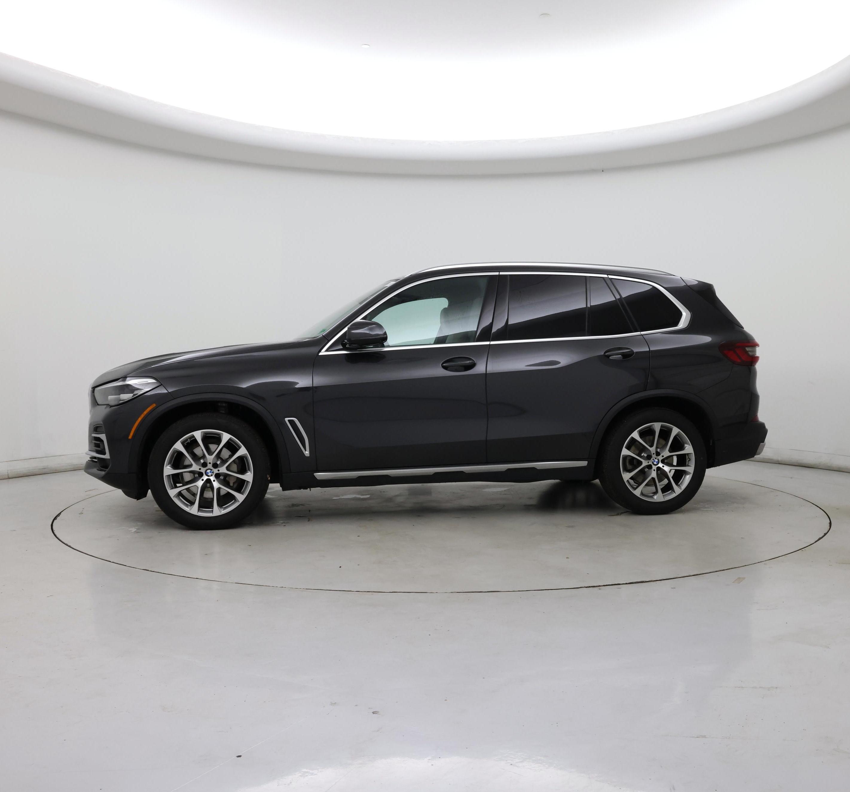 Thumbnail: 2023 BMW X5 - 3