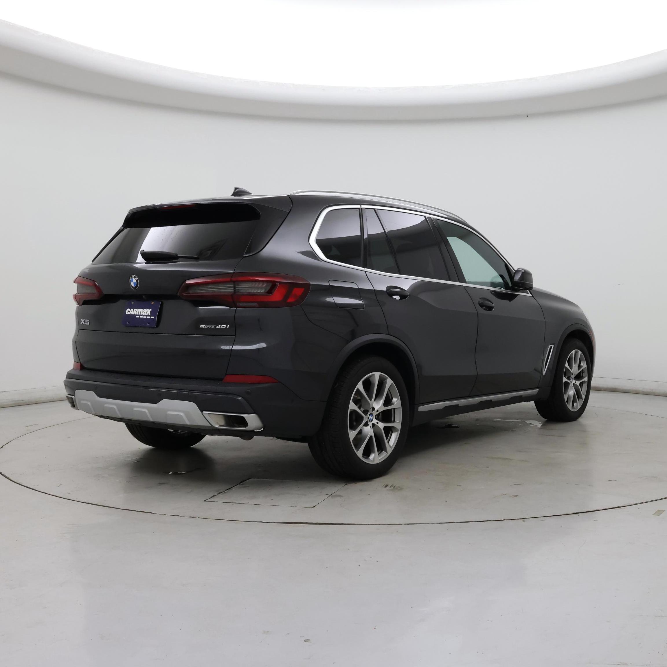 Thumbnail: 2023 BMW X5 - 8