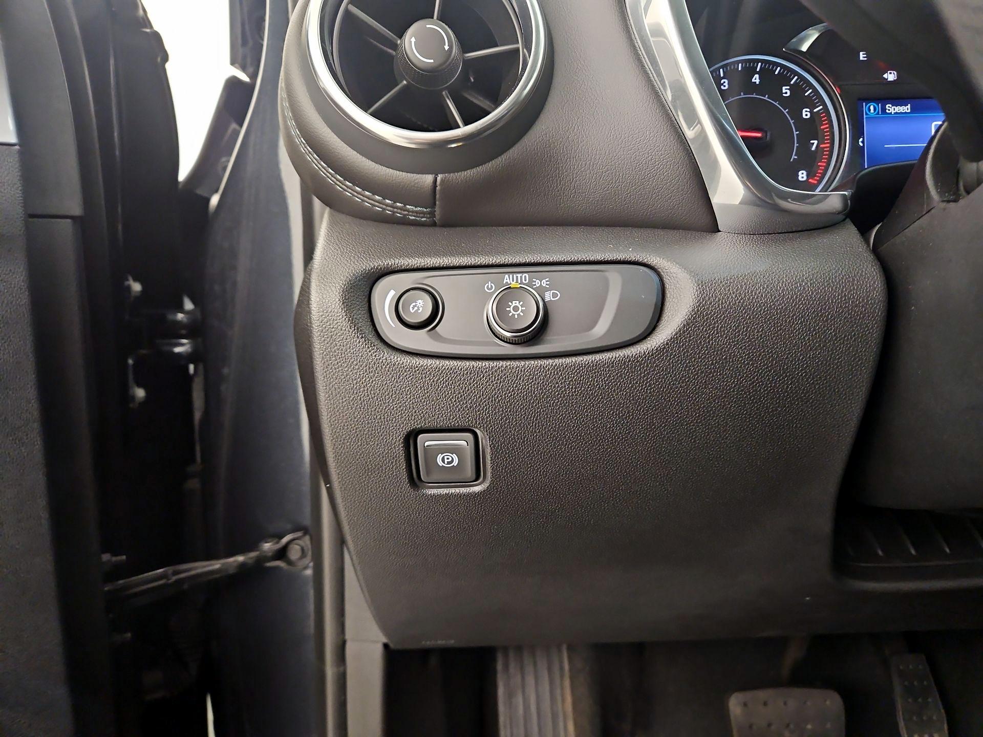 Thumbnail: 2022 Chevrolet Blazer - 13