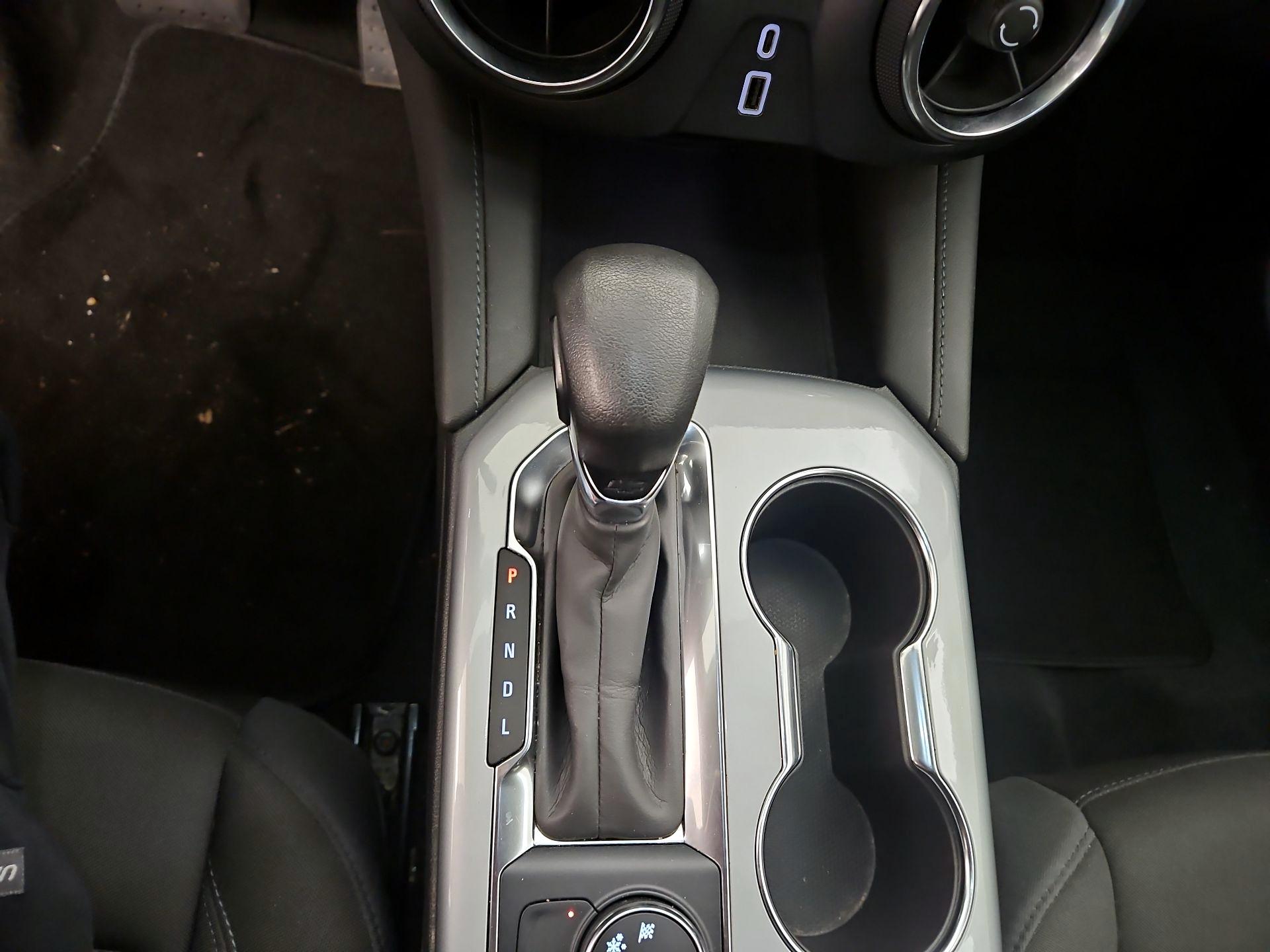 Thumbnail: 2022 Chevrolet Blazer - 17