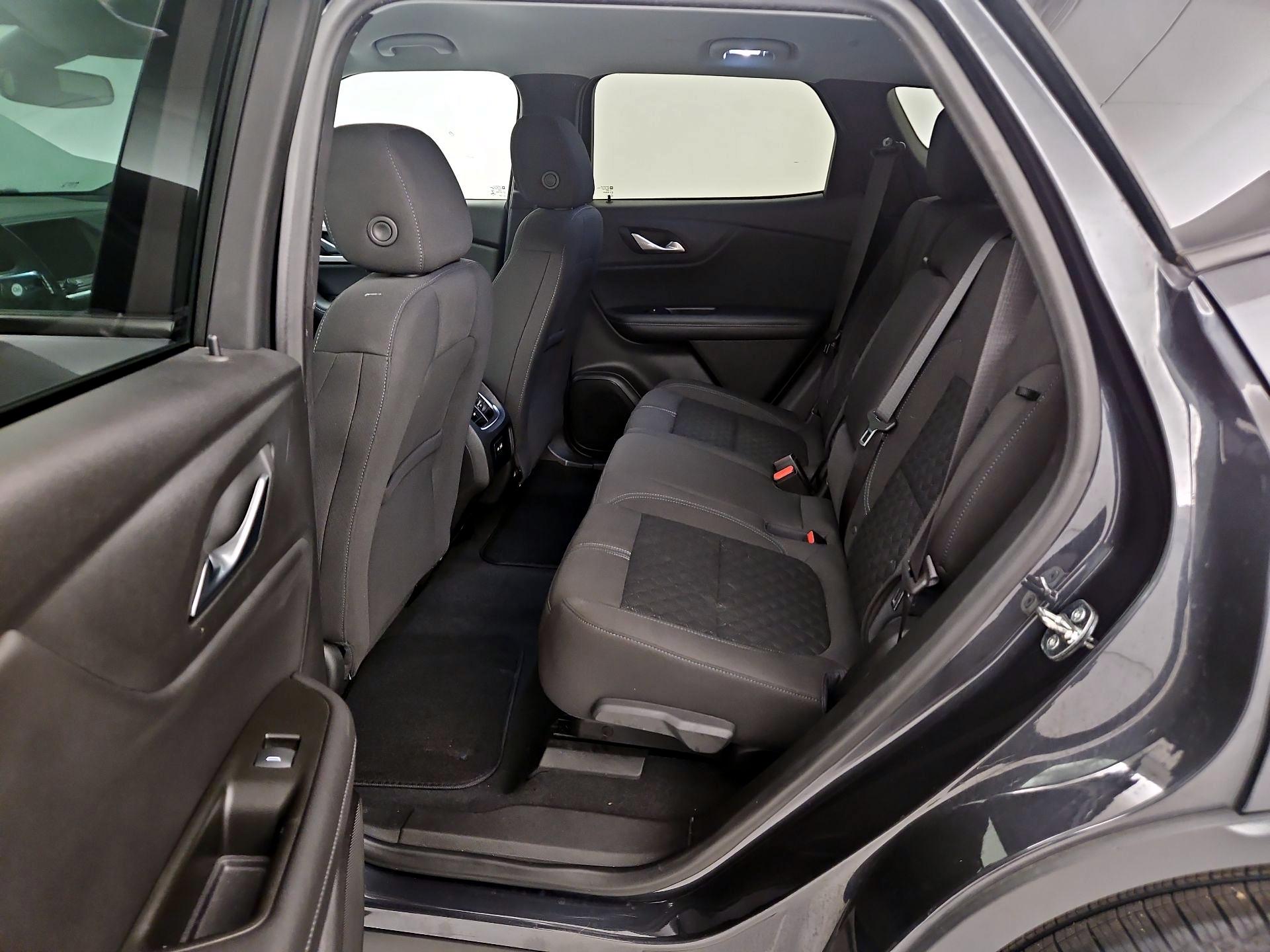 Thumbnail: 2022 Chevrolet Blazer - 19