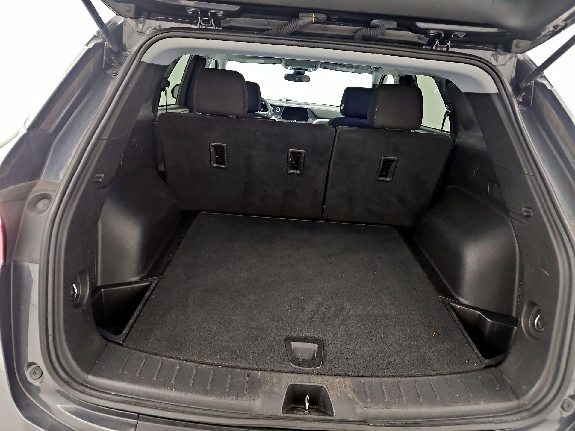 Thumbnail: 2022 Chevrolet Blazer - 20