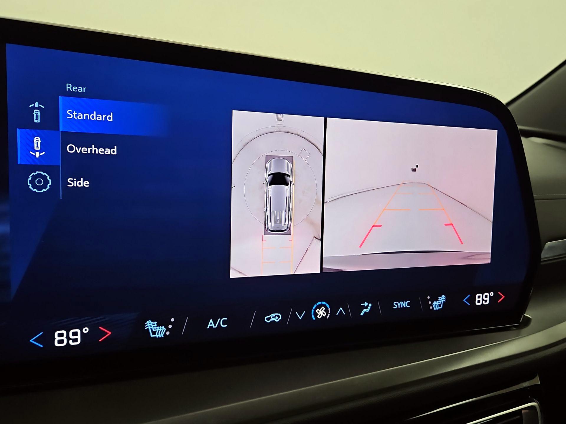 Thumbnail: 2024 Chevrolet Traverse - 15