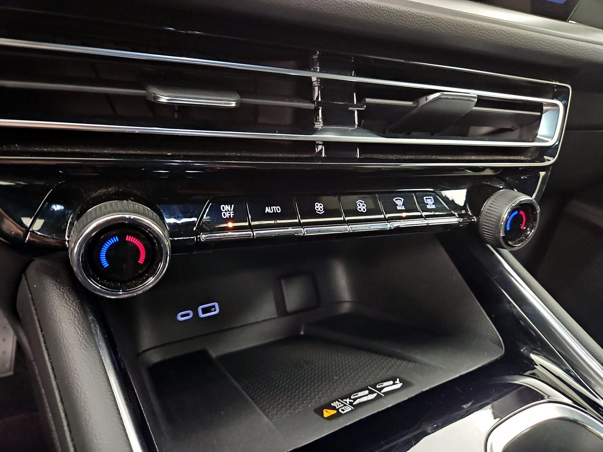 Thumbnail: 2024 Chevrolet Traverse - 17