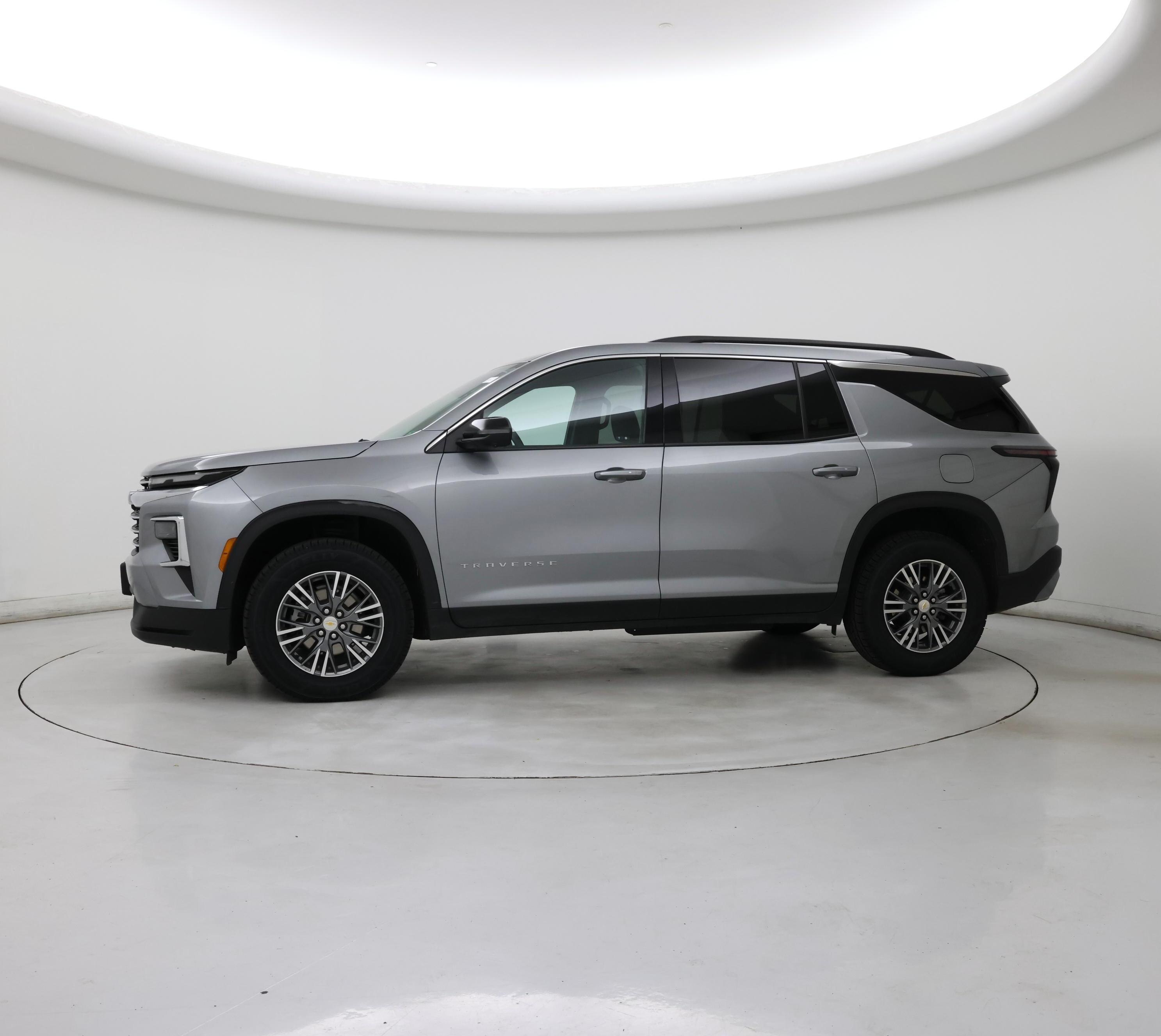 Thumbnail: 2024 Chevrolet Traverse - 3