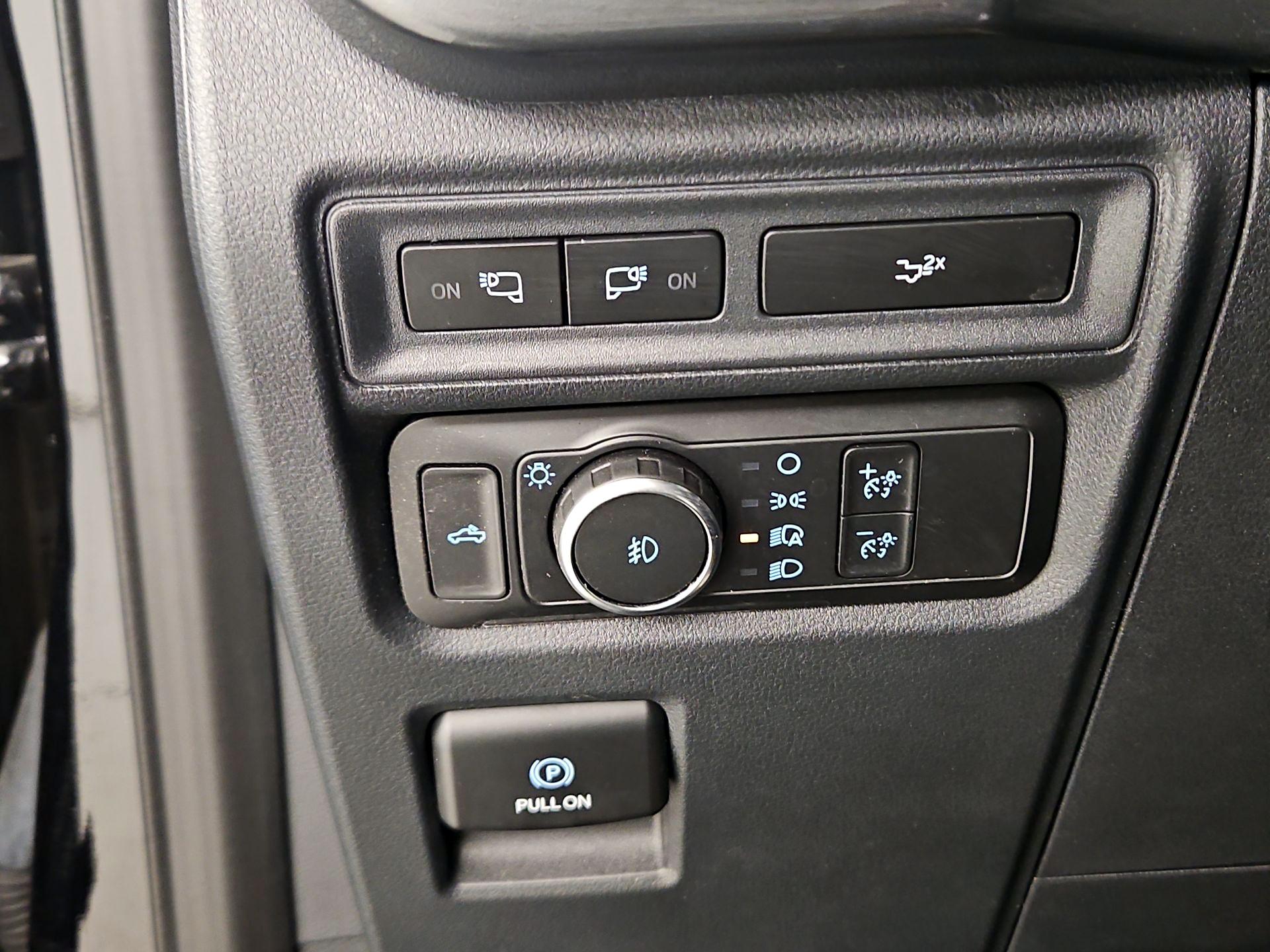 Thumbnail: 2022 Ford F-150 - 13