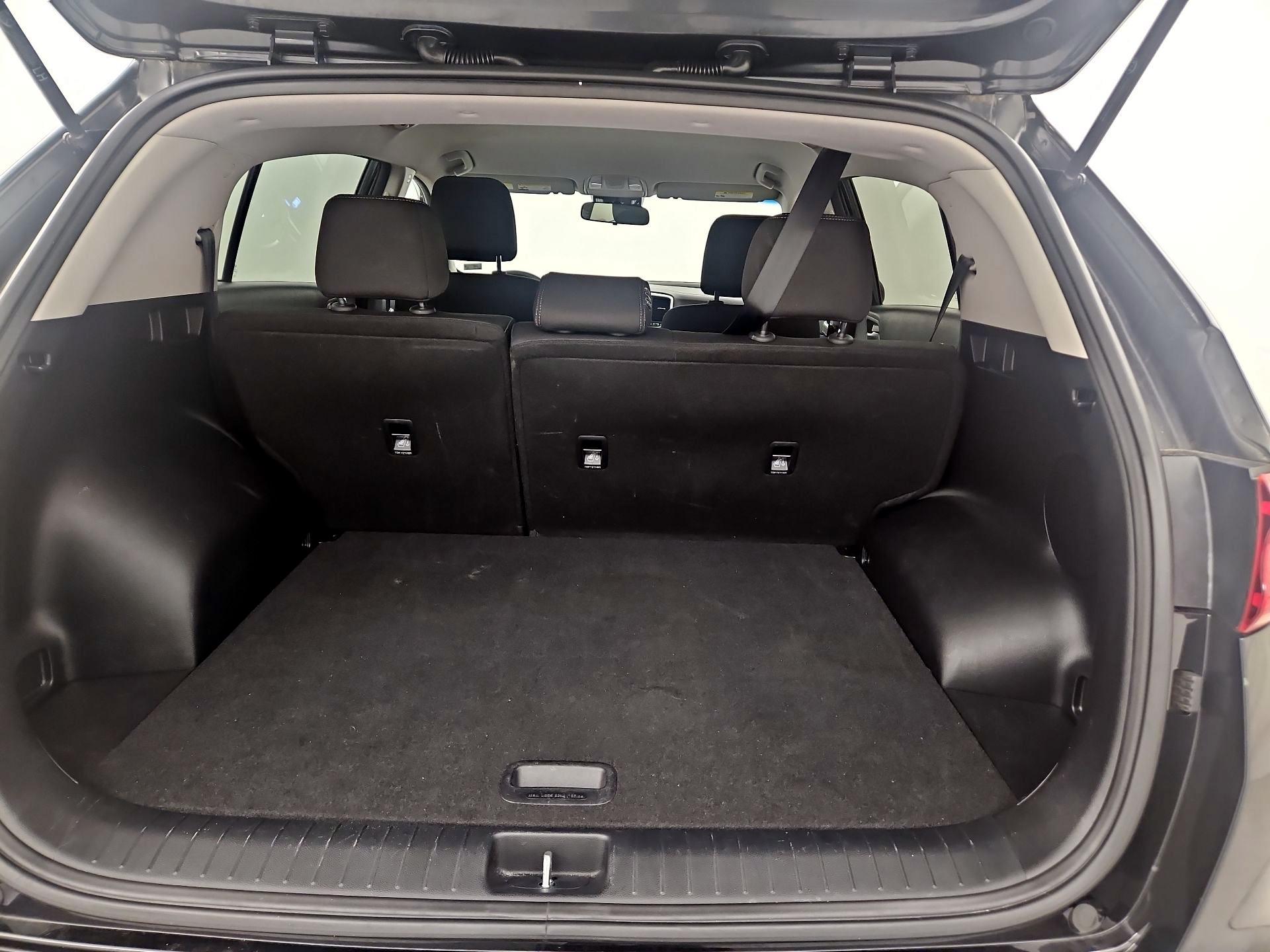 Thumbnail: 2020 Kia Sportage - 20