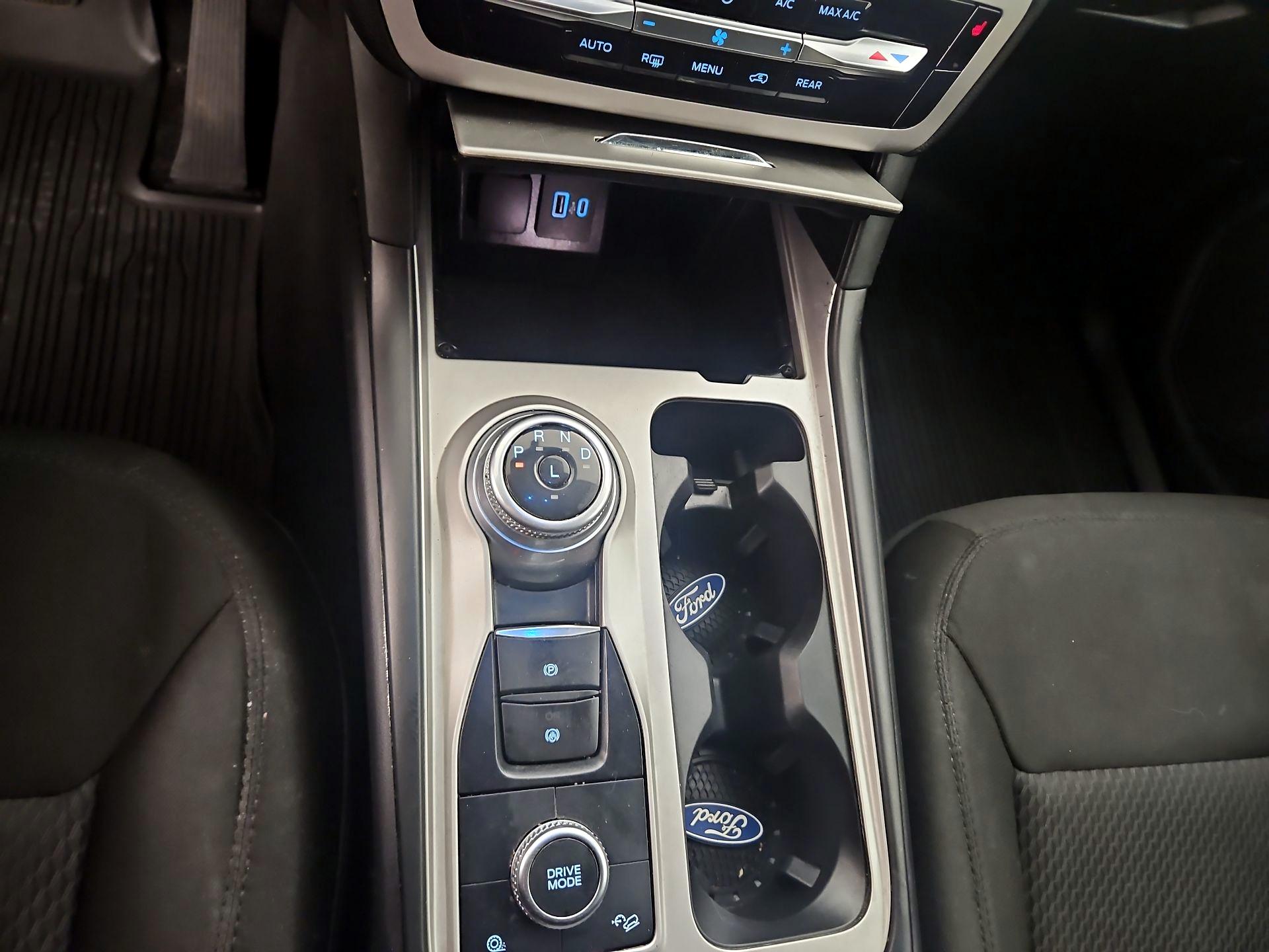 Thumbnail: 2022 Ford Explorer - 17