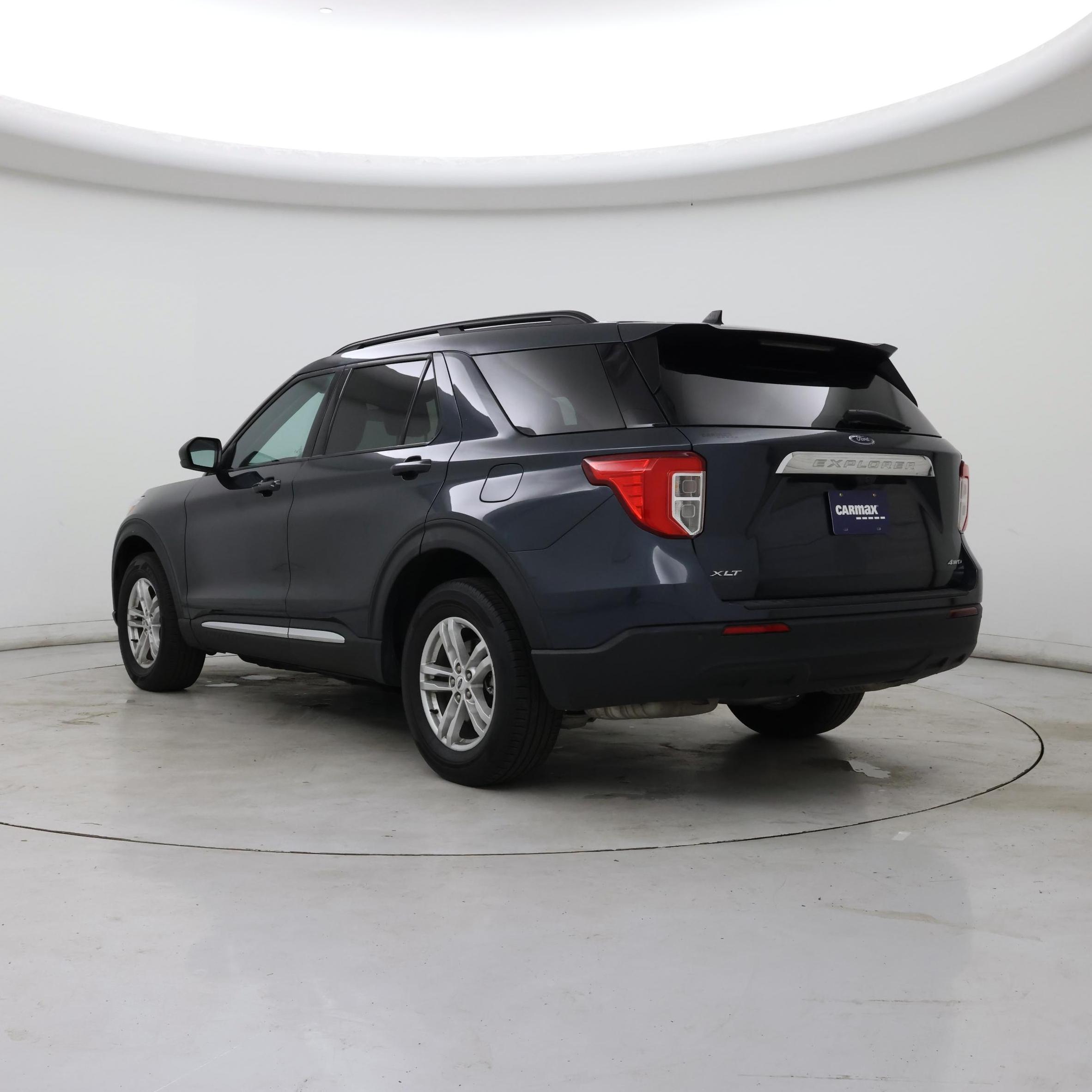 Thumbnail: 2022 Ford Explorer - 2