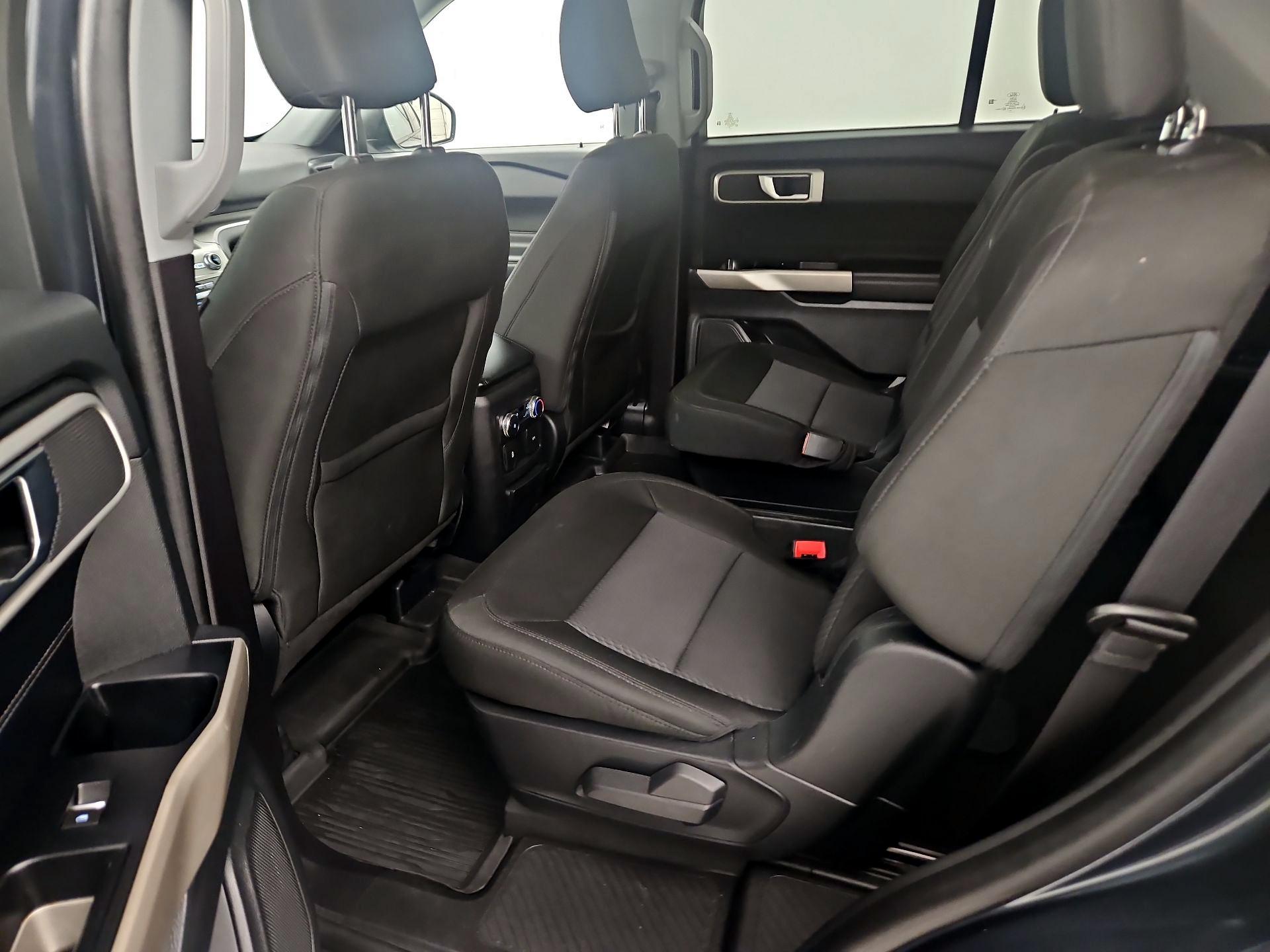 Thumbnail: 2022 Ford Explorer - 19