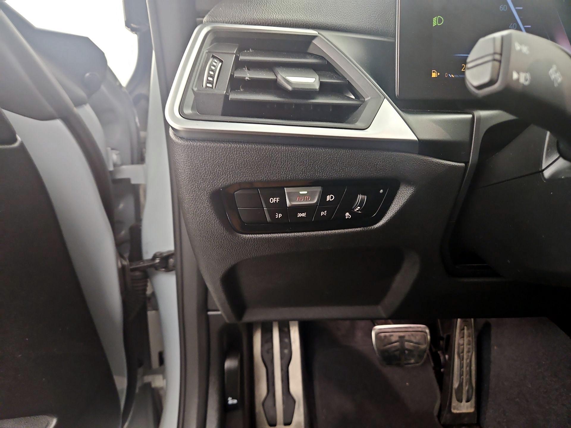 Thumbnail: 2024 BMW 2 Series - 13