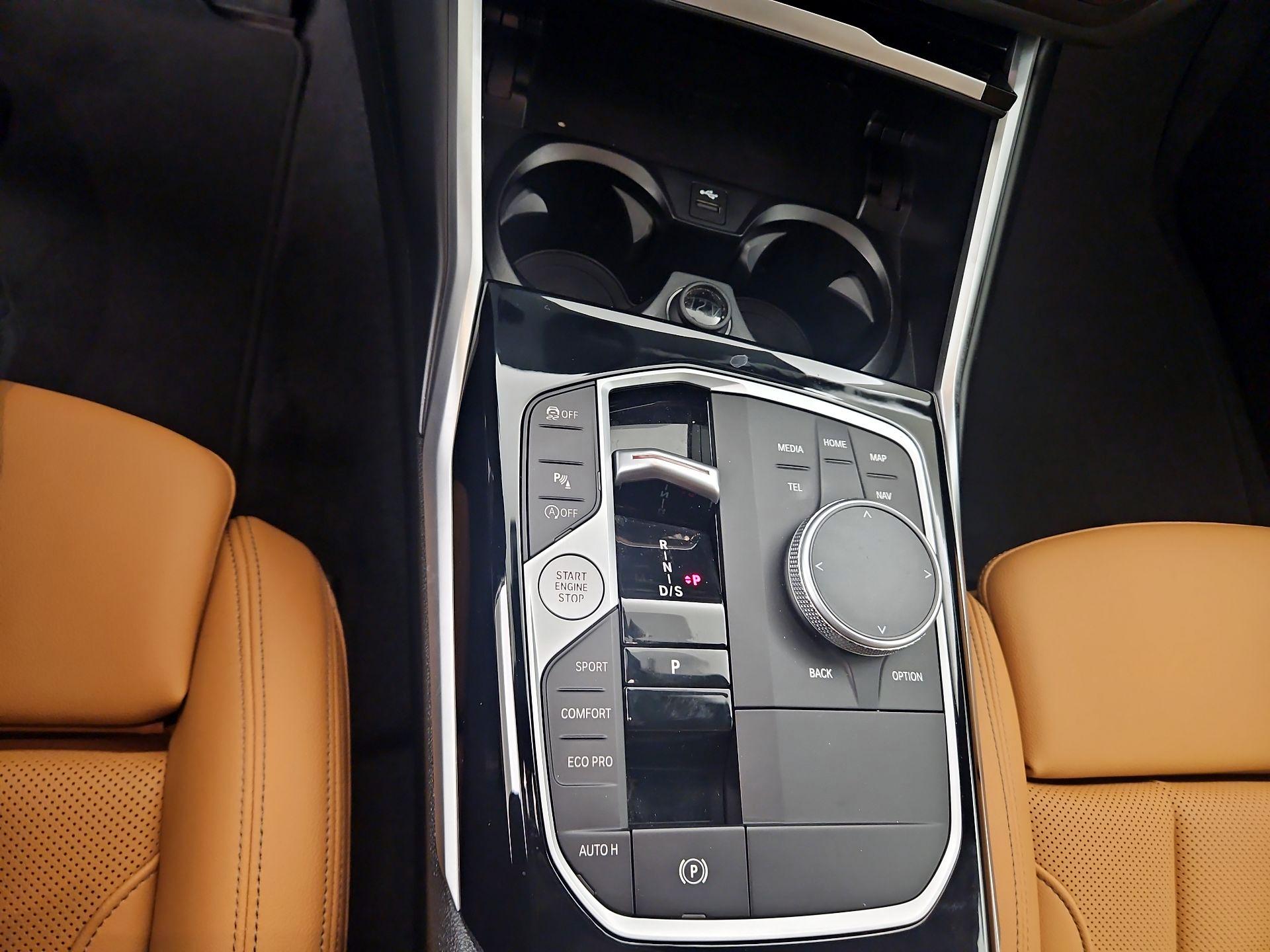 Thumbnail: 2024 BMW 2 Series - 18