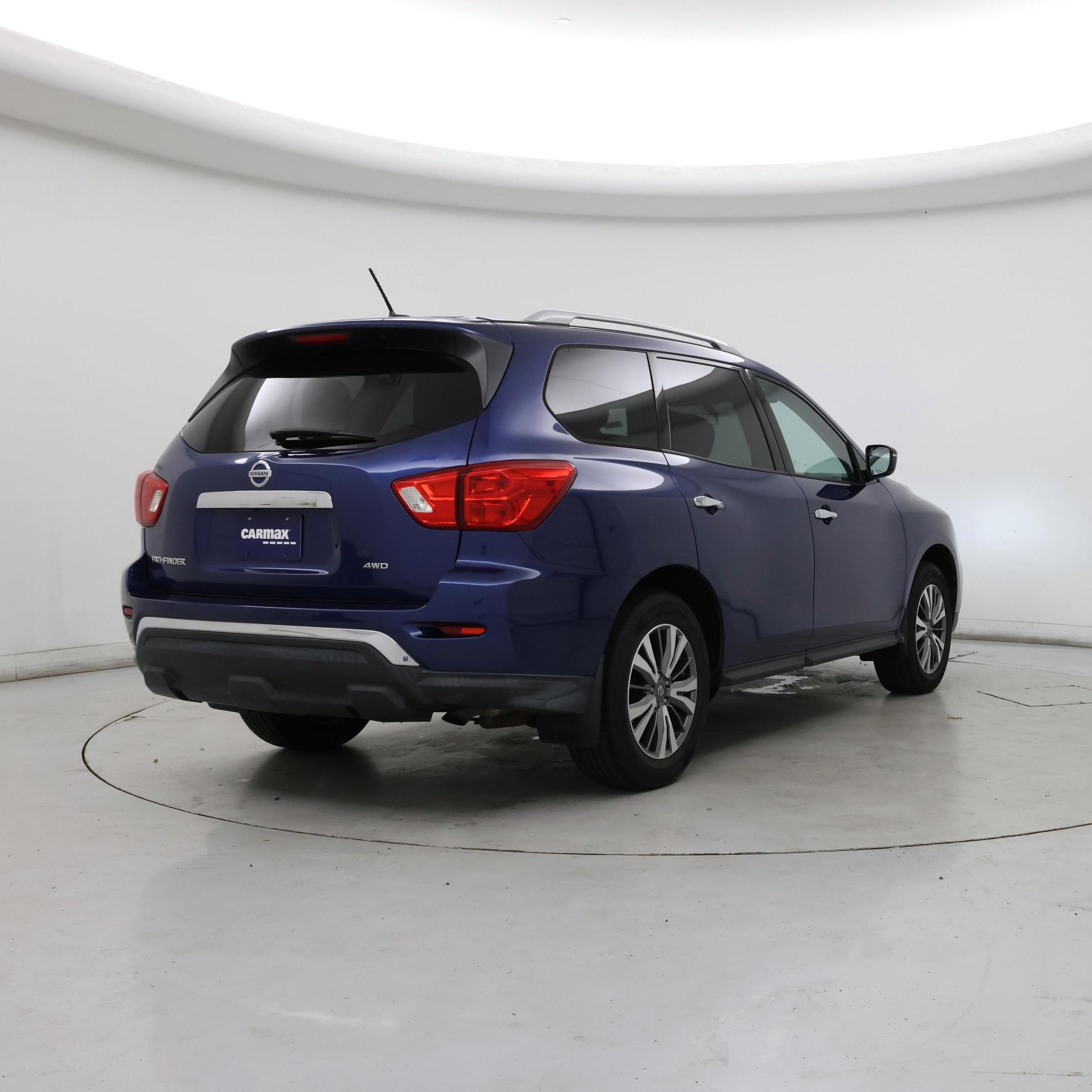 Thumbnail: 2018 Nissan Pathfinder - 8