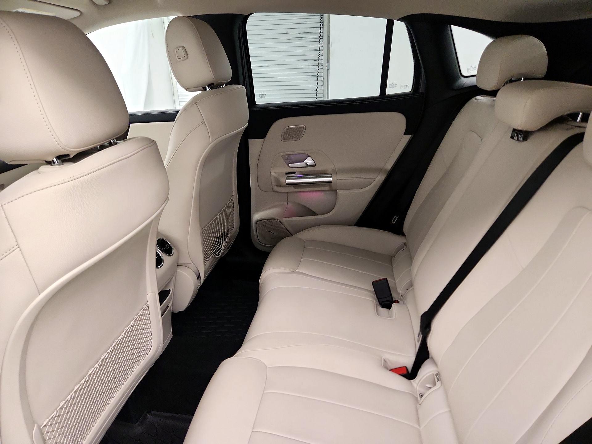 Thumbnail: 2023 Mercedes-Benz GLA - 17