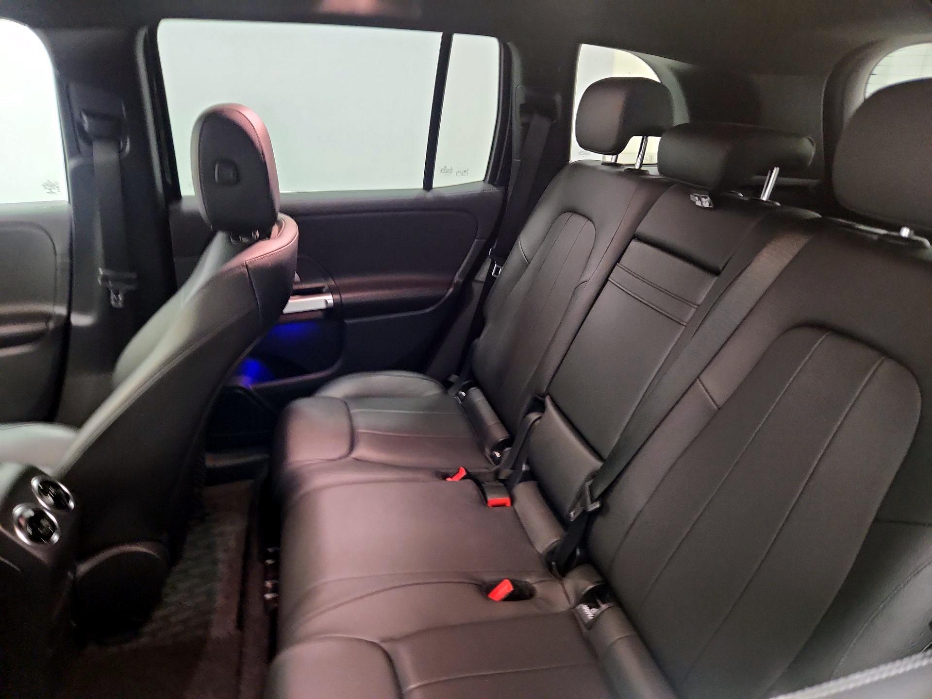 Thumbnail: 2022 Mercedes-Benz GLB - 19