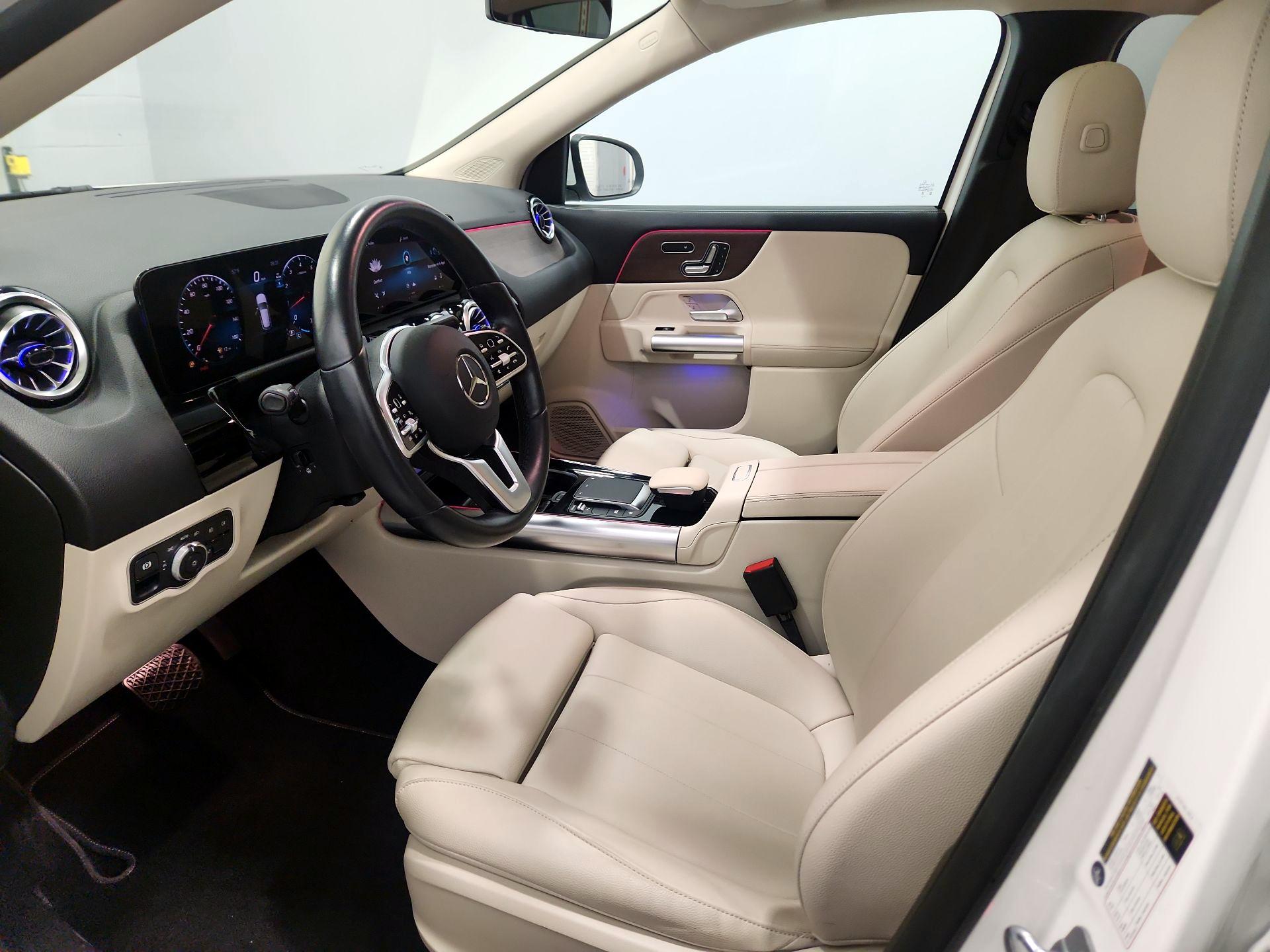 Thumbnail: 2023 Mercedes-Benz GLA - 11