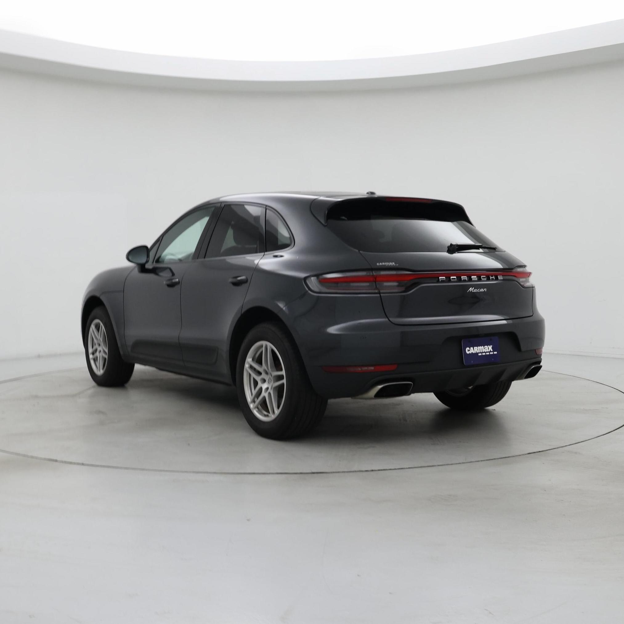 Thumbnail: 2021 Porsche Macan - 2
