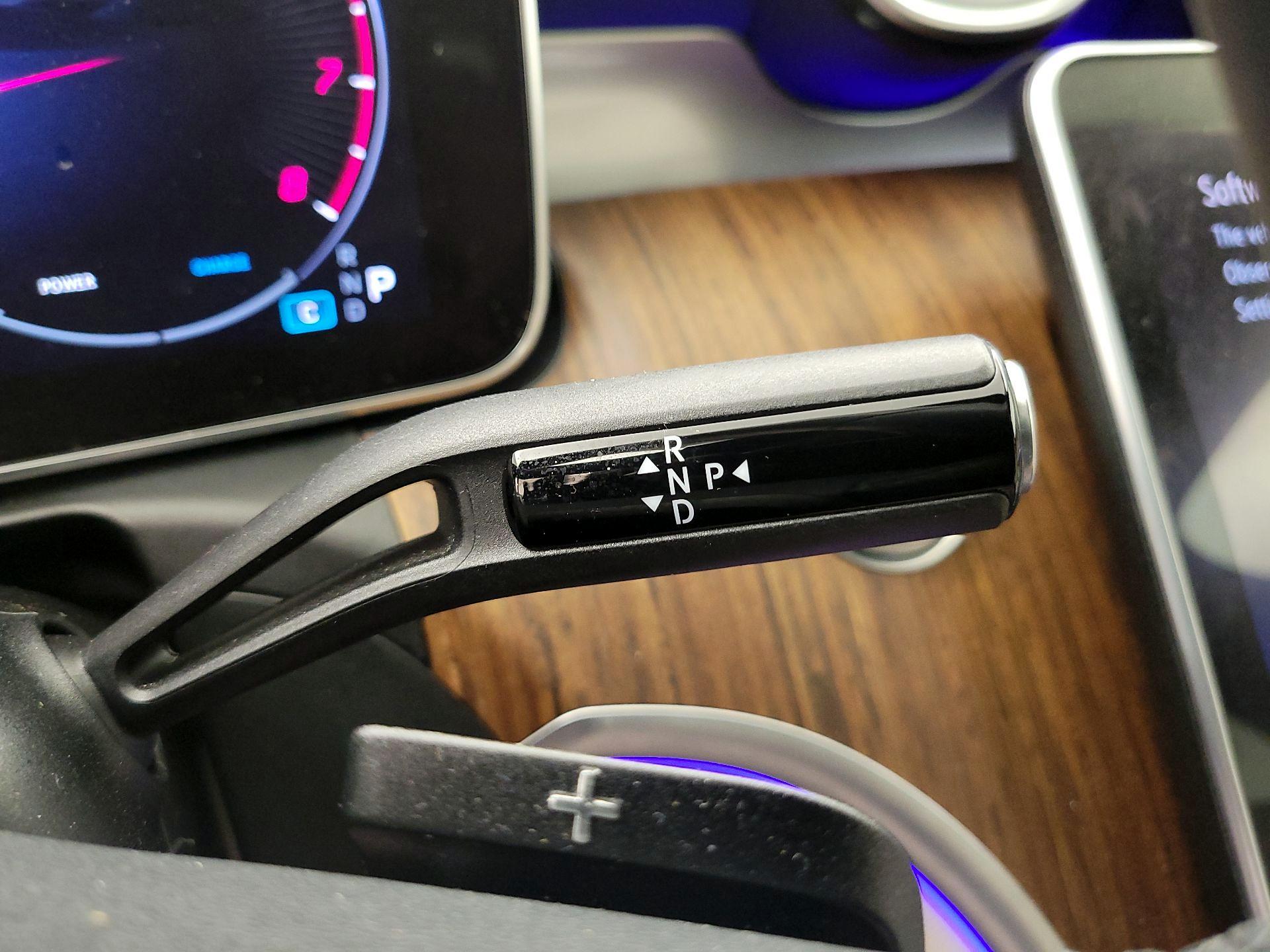 Thumbnail: 2023 Mercedes-Benz C-Class - 17