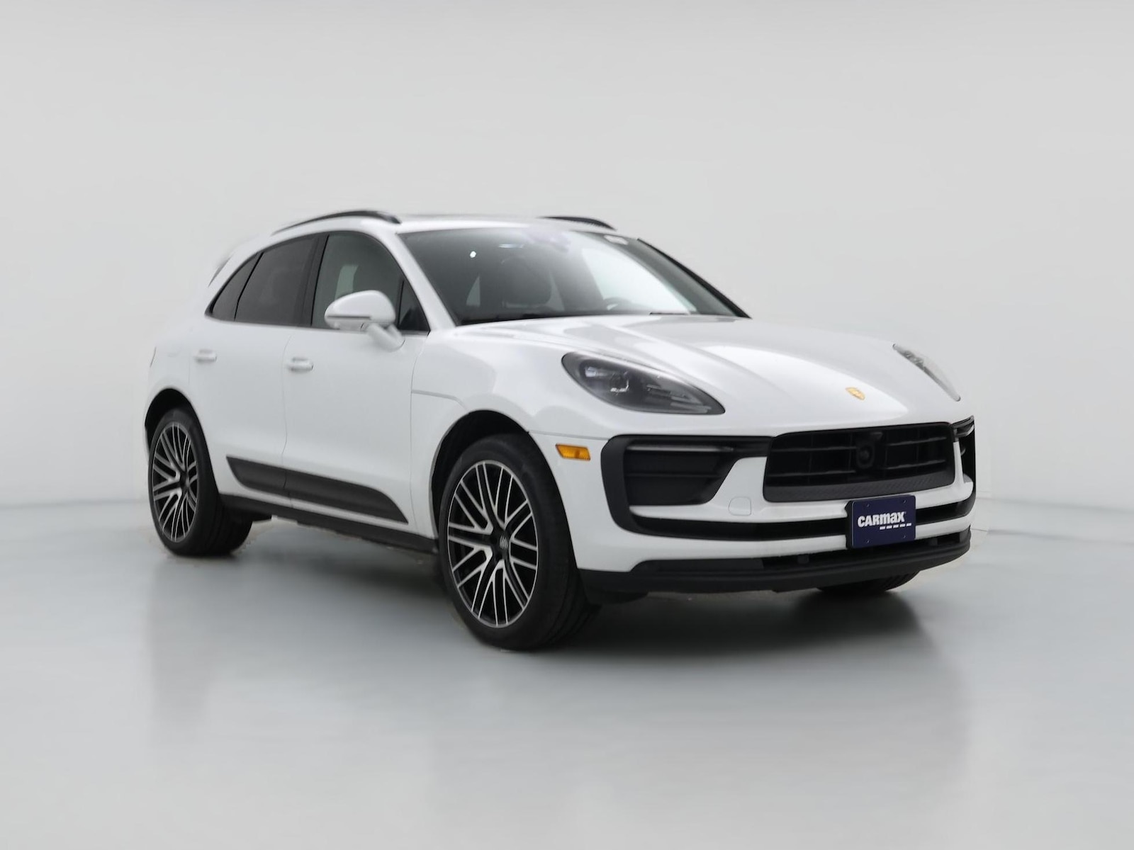 2022 Porsche Macan Base