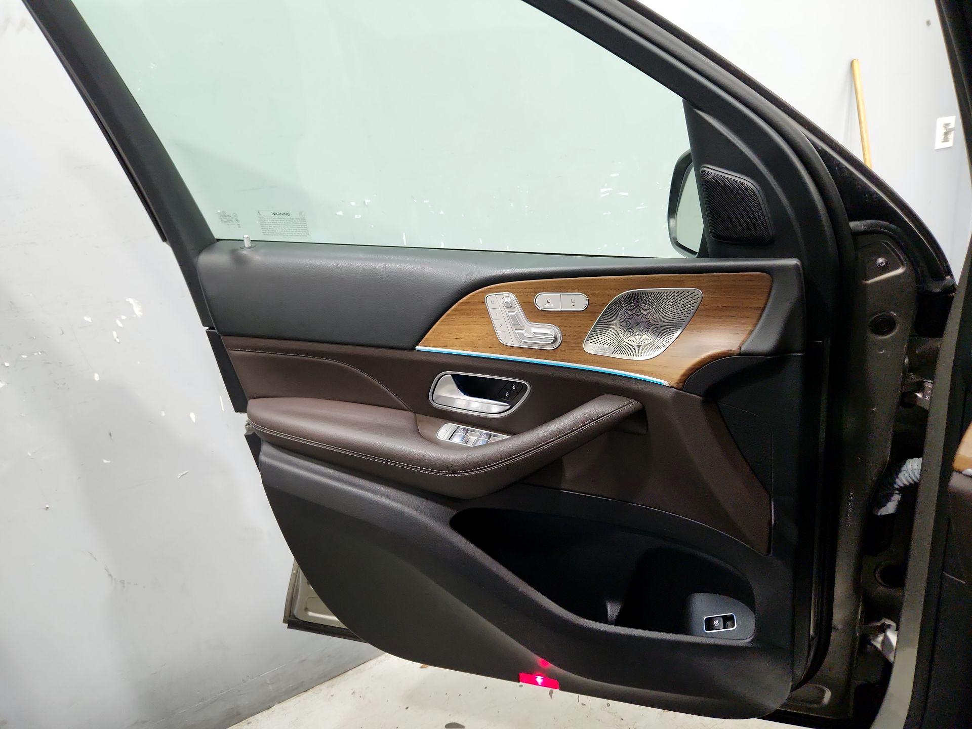 Thumbnail: 2022 Mercedes-Benz GLE - 12