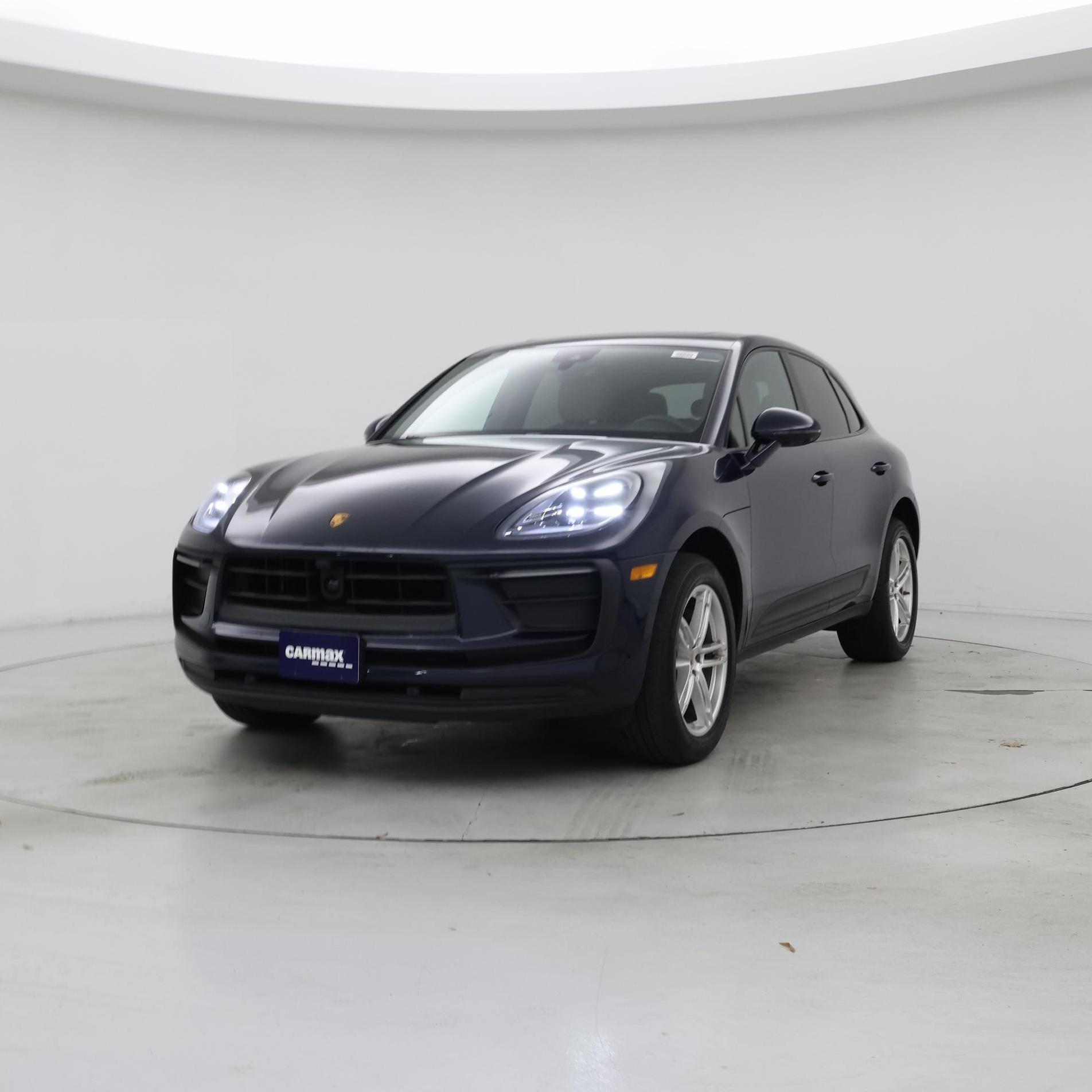 Thumbnail: 2023 Porsche Macan - 4