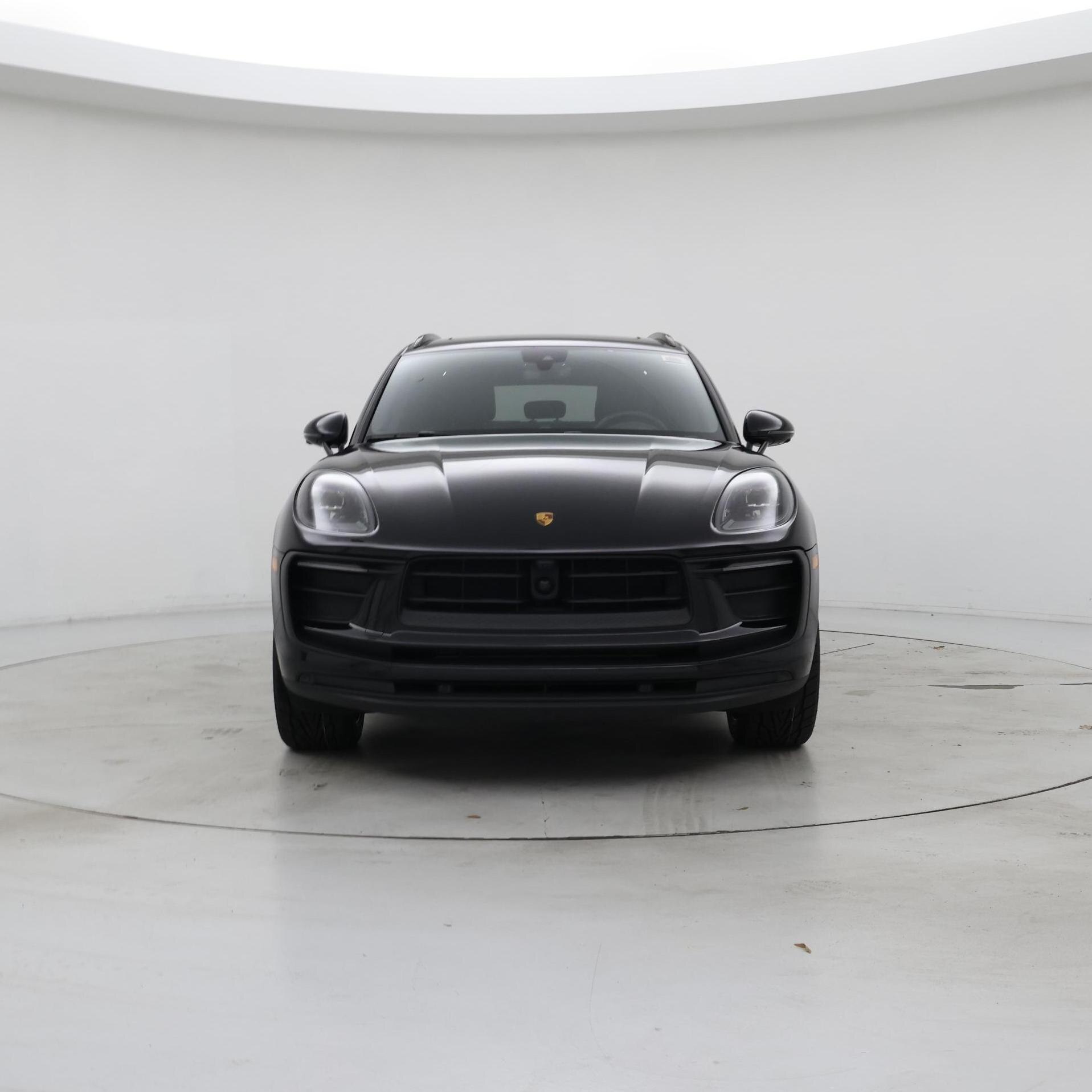 Thumbnail: 2022 Porsche Macan - 5