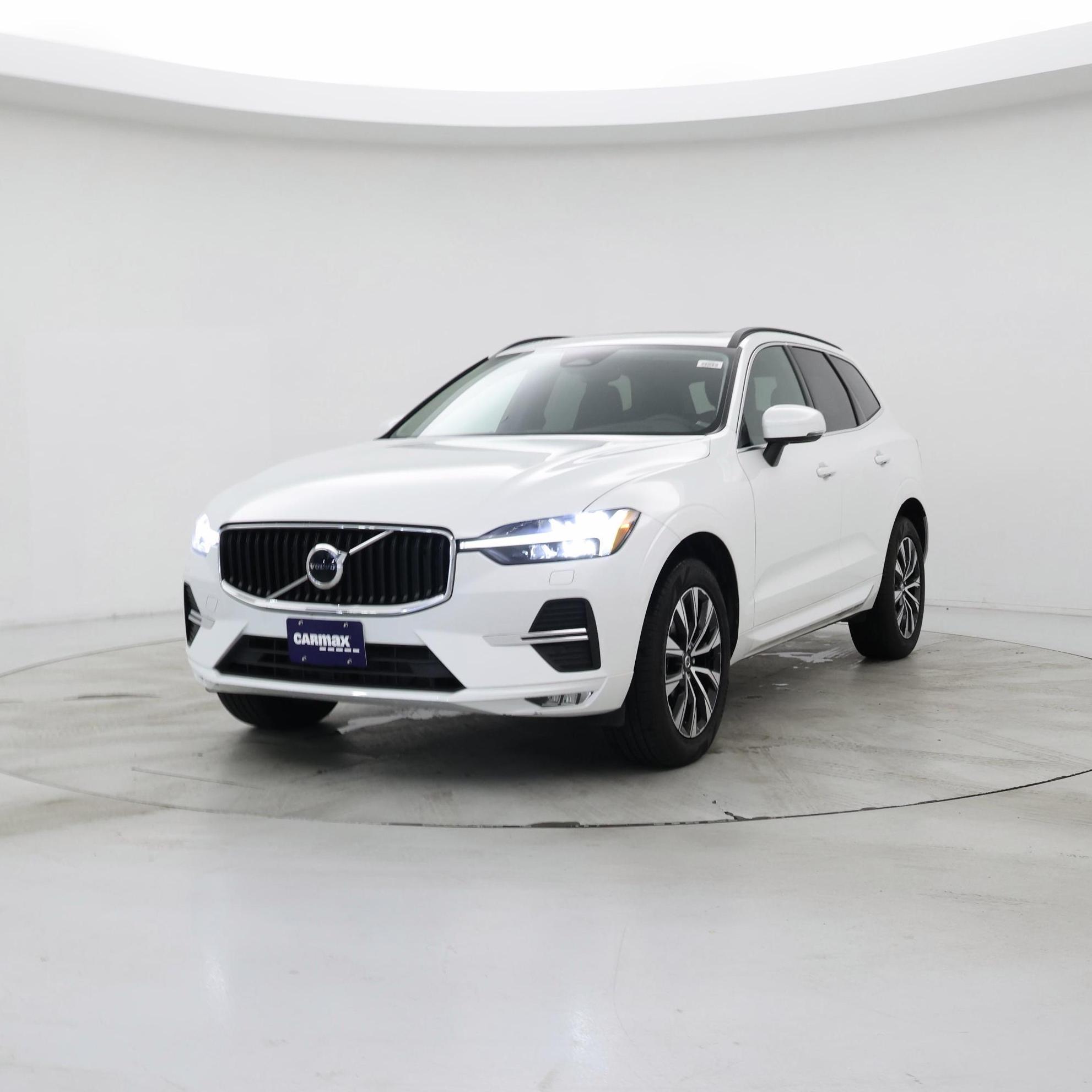 Thumbnail: 2023 Volvo XC60 - 4