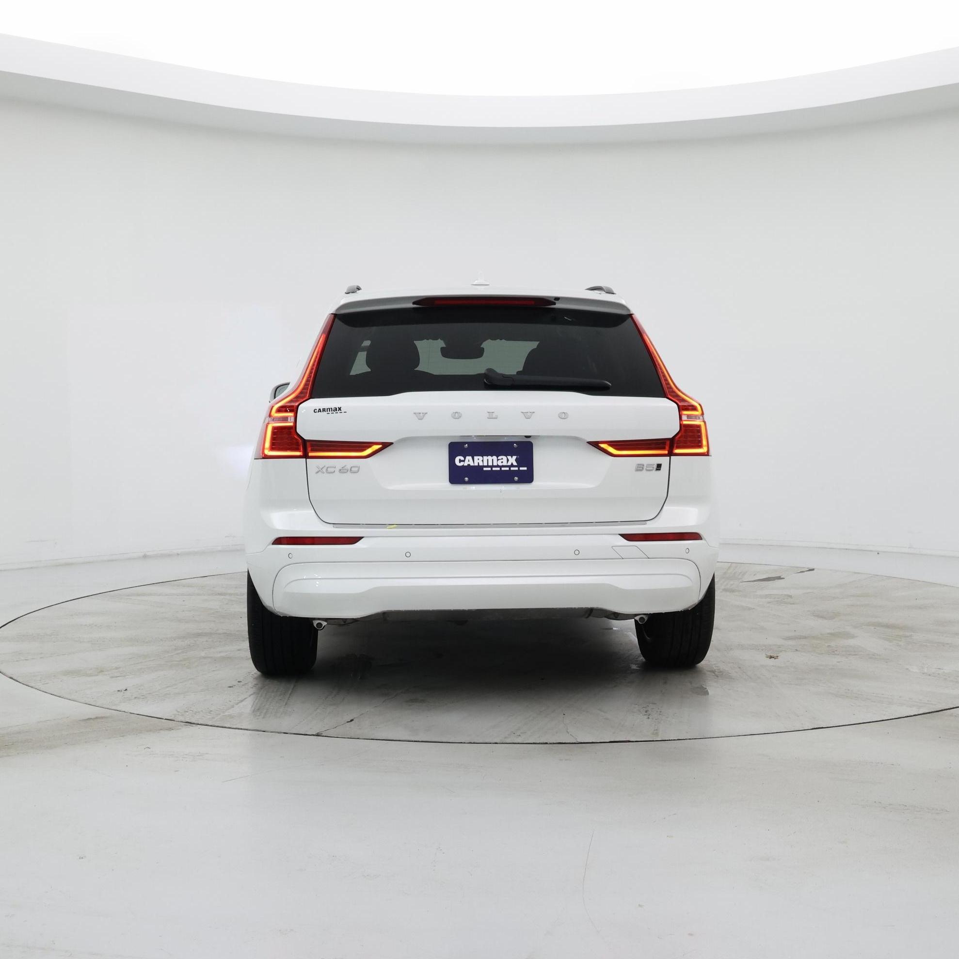 Thumbnail: 2023 Volvo XC60 - 6