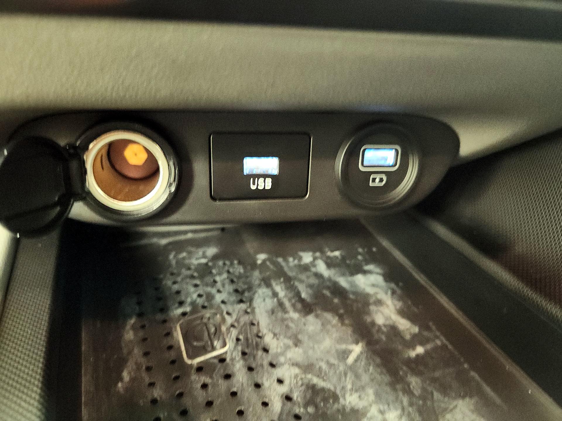 Thumbnail: 2023 Hyundai Elantra - 19