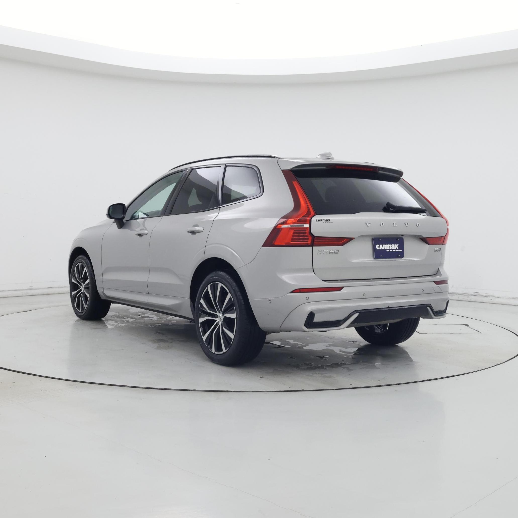 Thumbnail: 2023 Volvo XC60 - 2