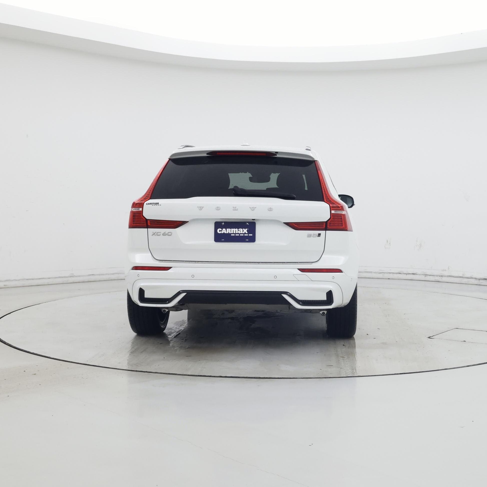 Thumbnail: 2023 Volvo XC60 - 6