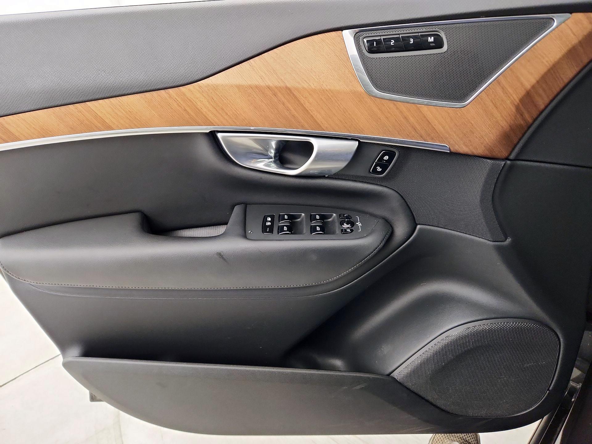 Thumbnail: 2024 Volvo XC90 - 12