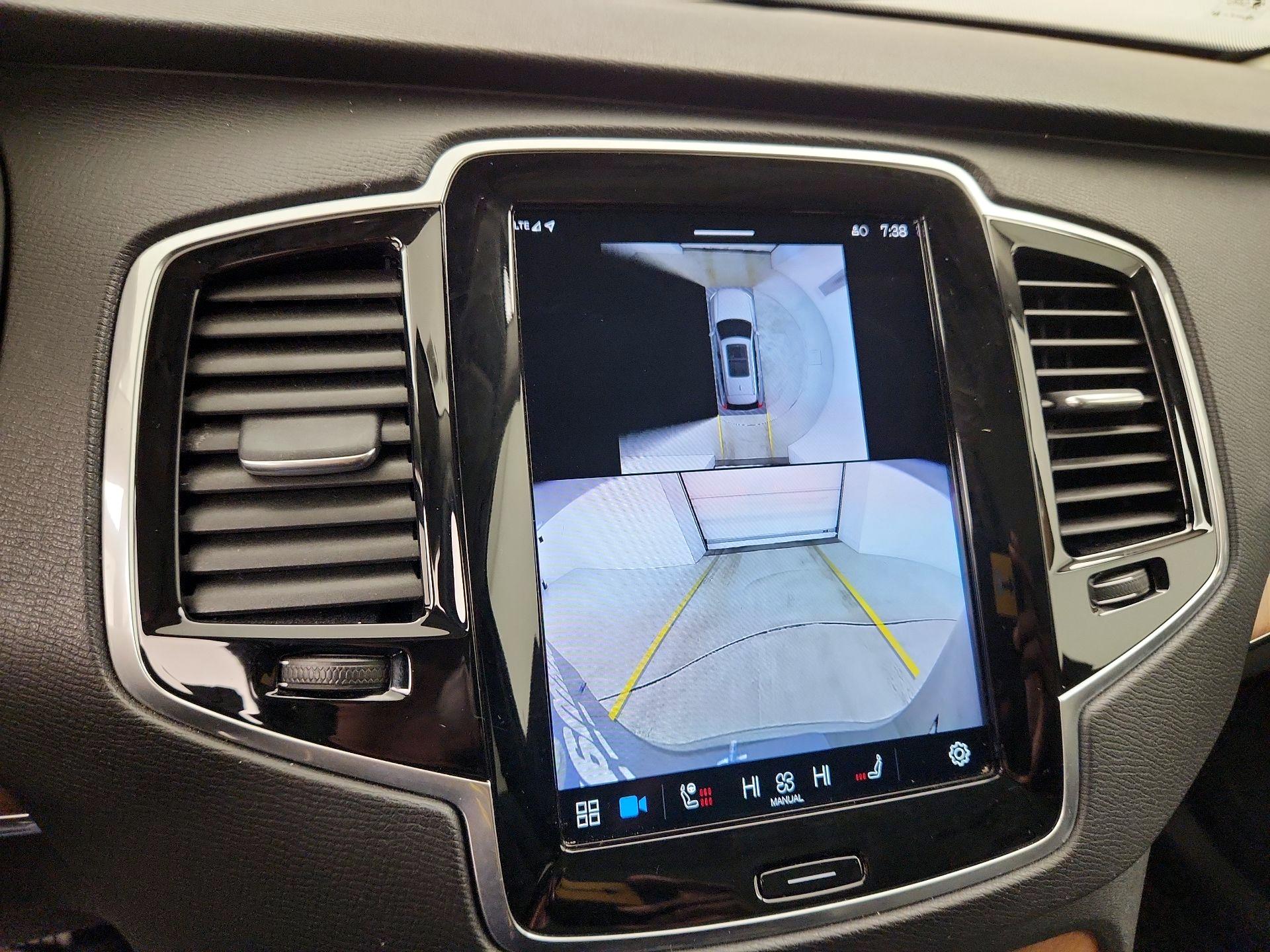 Thumbnail: 2024 Volvo XC90 - 14