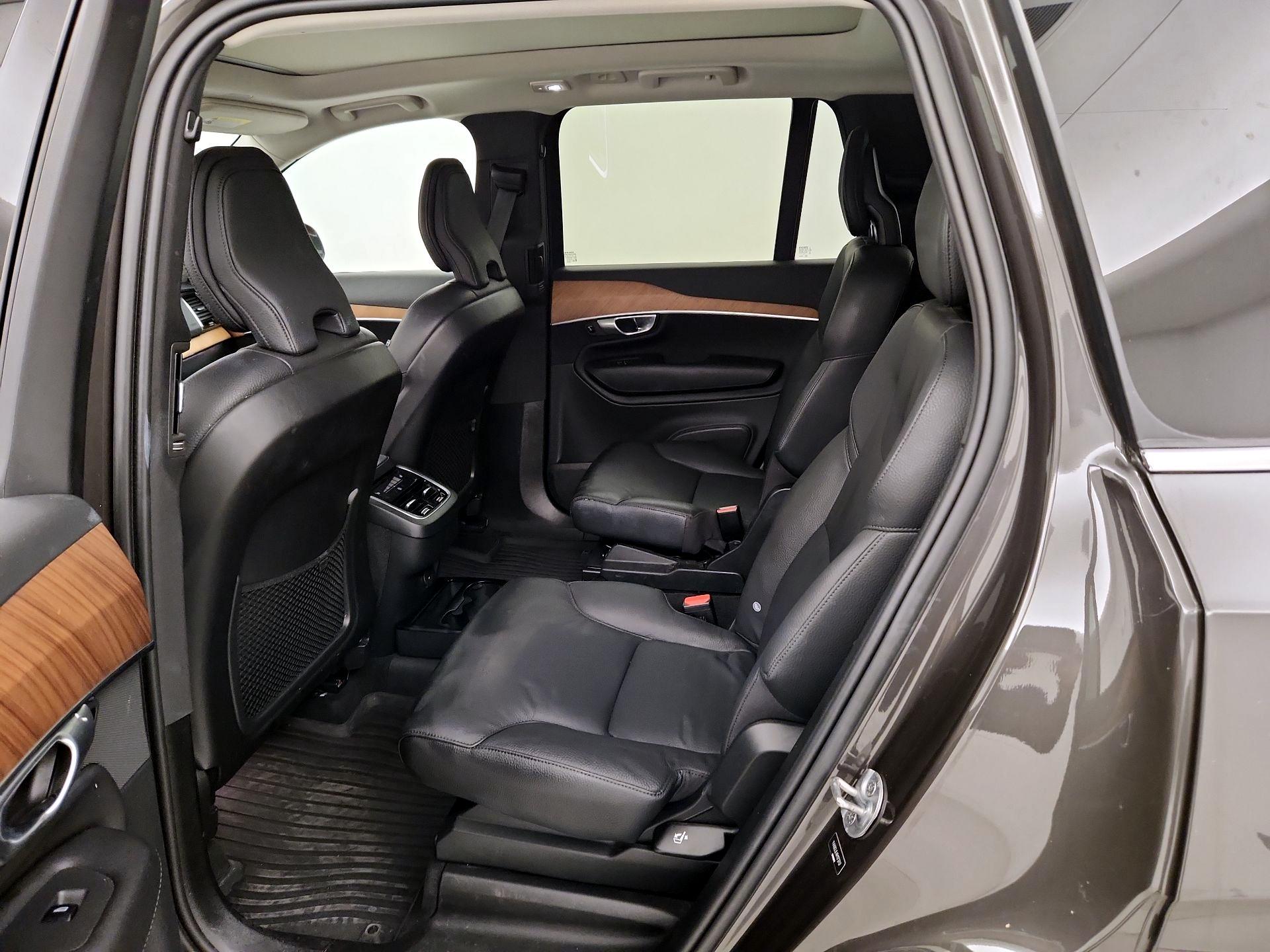 Thumbnail: 2024 Volvo XC90 - 18