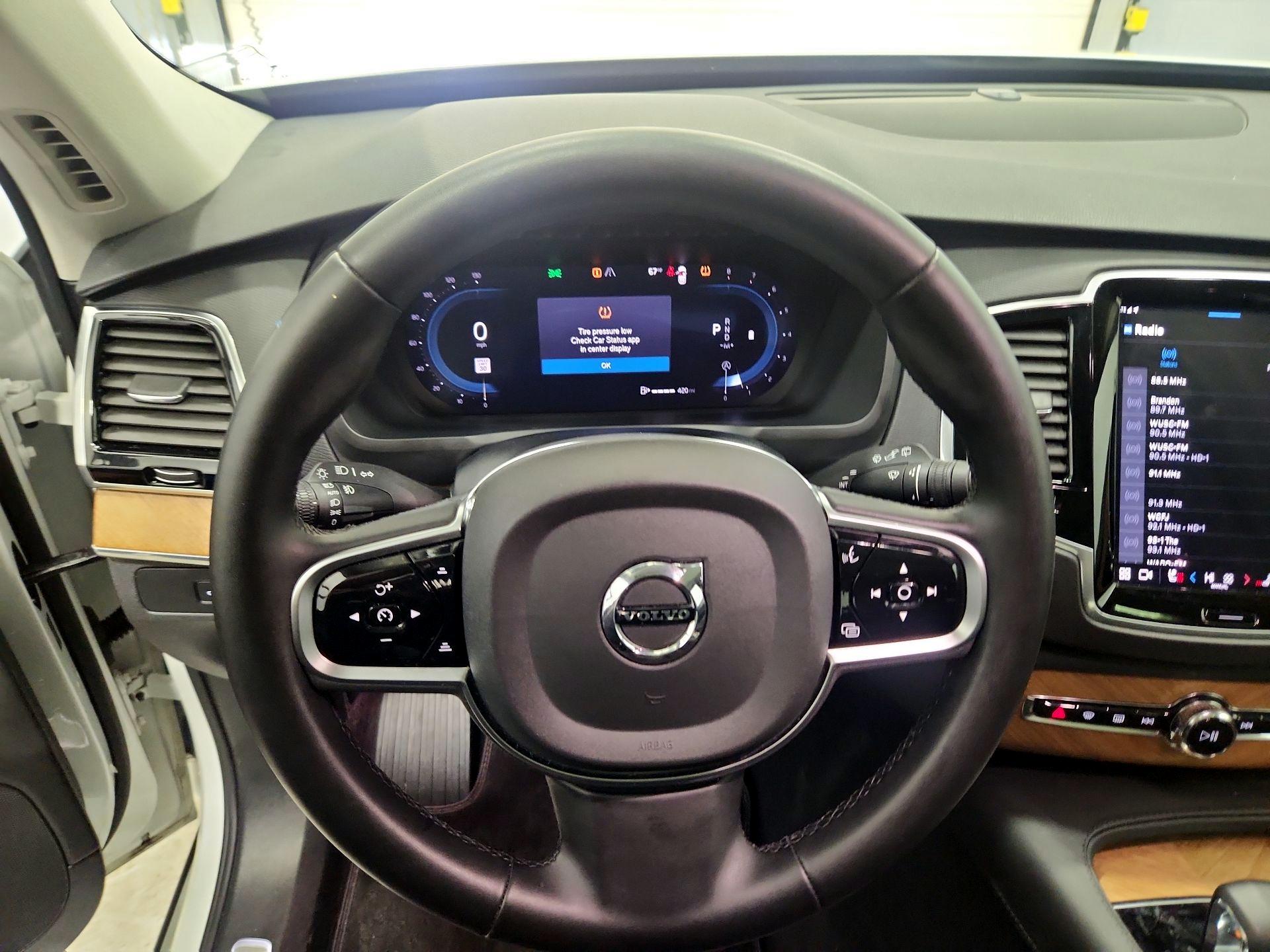 Thumbnail: 2025 Volvo XC90 - 10